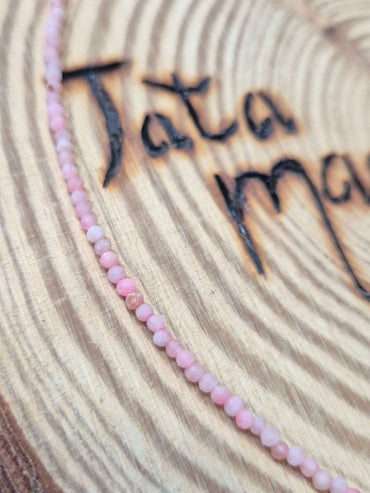 Collar opalo rosa facetado 2 mm JoyeriamineralescolgantesTienda esotérica Málaga - La Tienda de Tata Magic: tienda Esotérica en Málaga