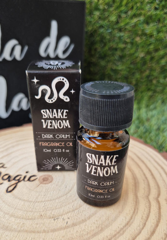 Aceite Hechizado Veneno de Serpiente de Opium Negro 10 ml Consagrado Quita Maldiciones - (Tapa bocas)
