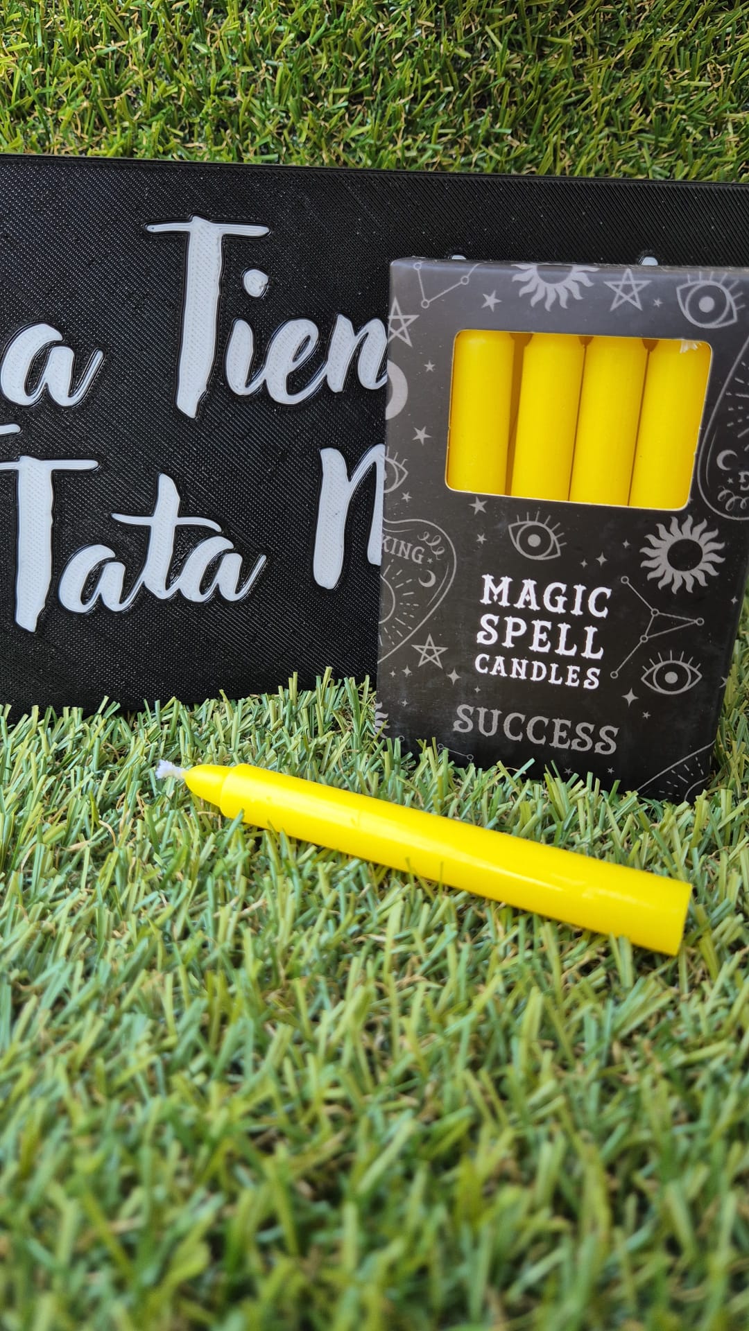 Velas Magic Spell Success Pack de 12 - Velas Amarillas para Meditación y Decoración