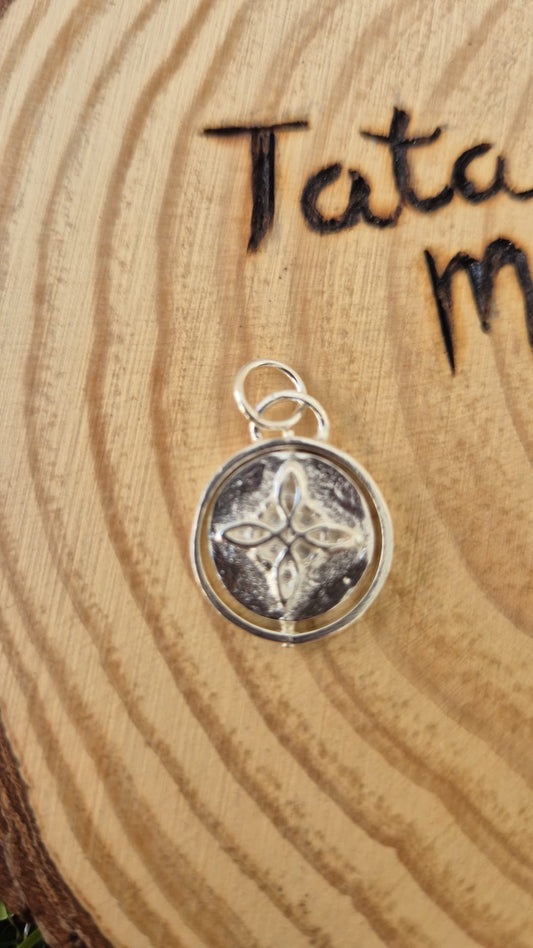 Colgante Doble Protección Giratorio en Plata - Nudo de Bruja y Tetragramaton Consagrado (sin cadena)