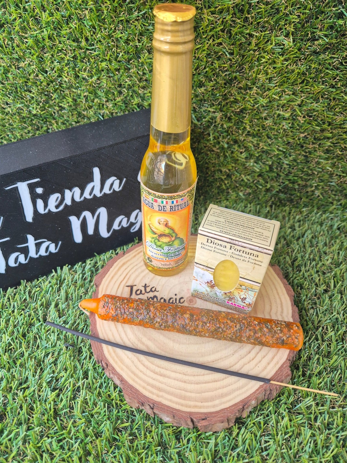 Pack Diosa Fortuna Agua de Ritual + Vela Herbórea de 7 Llaves + Jabón Karma - Ritual de Suerte, Abundancia y Prosperidad PackTienda esotérica Málaga - La Tienda de Tata Magic: tienda Esotérica en Málaga