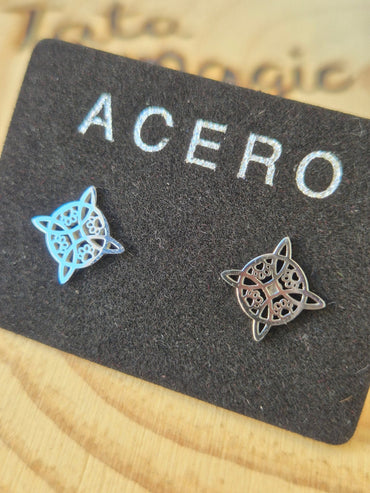 Pendientes Nudo de Bruja en Acero Plateado Pequeño Consagrado - Protección, Sabiduría y Energía Lunar PendientesaceroTienda esotérica Málaga - La Tienda de Tata Magic: tienda Esotérica en Málaga