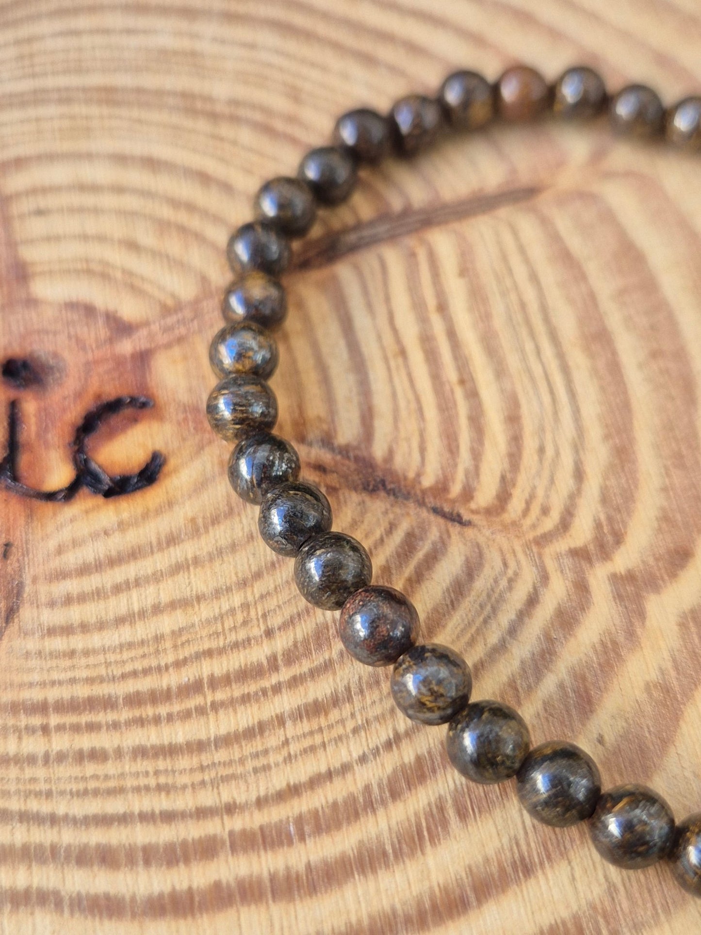 Pulsera Broncita 4mm JoyeriamineralespulserasTienda esotérica Málaga - La Tienda de Tata Magic: tienda Esotérica en Málaga