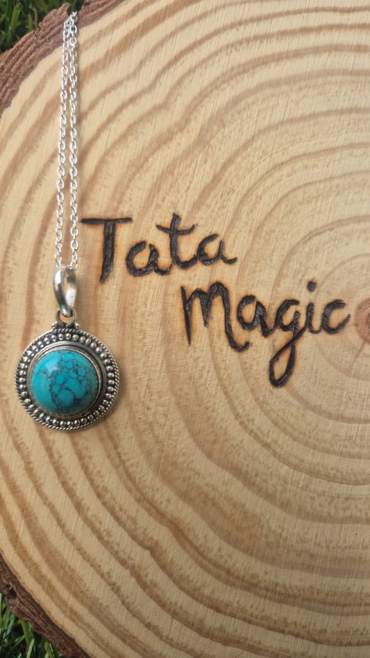 Colgante de Turquesa en Plata con cadena Consagrada - Amuleto de Protección y Comunicación Espiritual