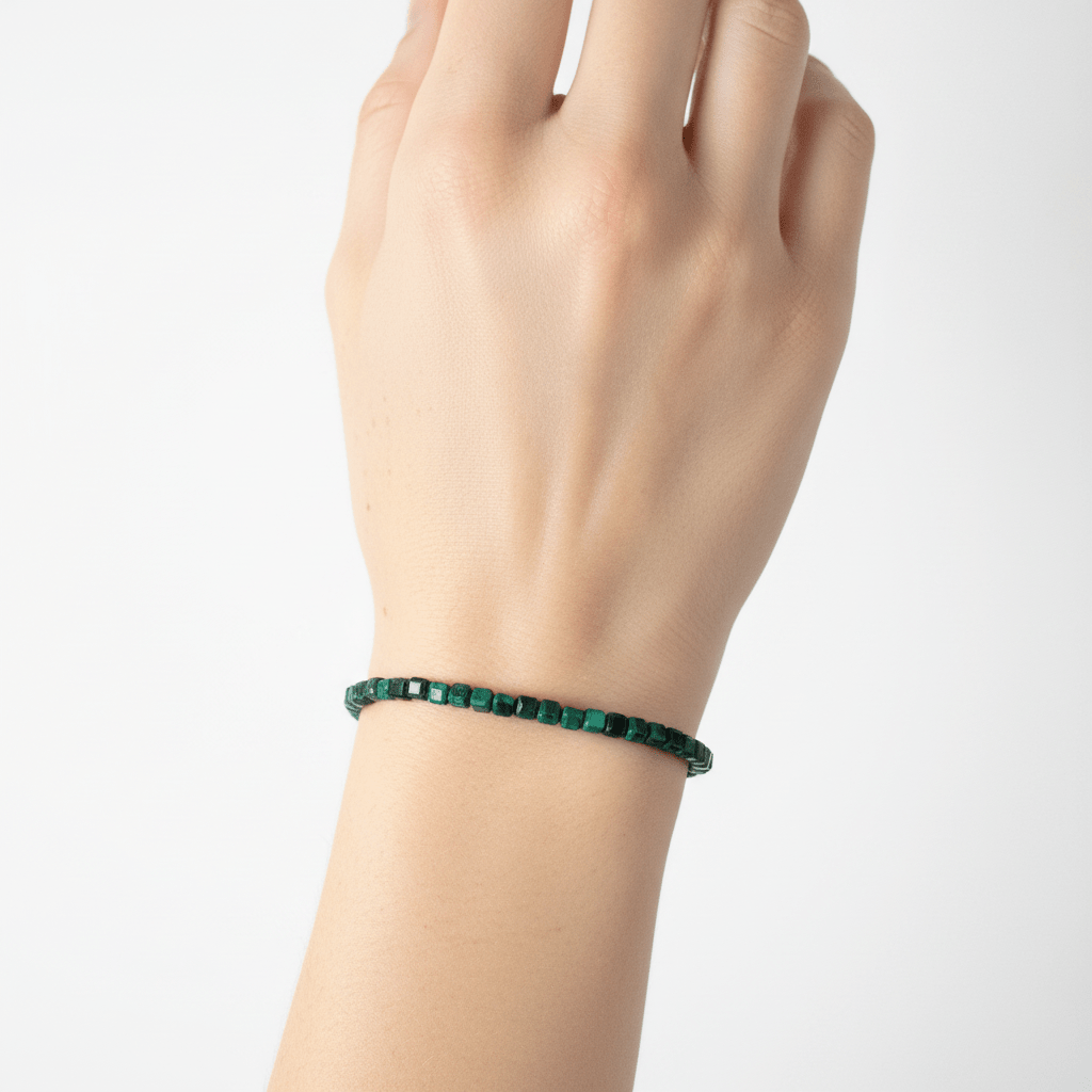 Pulsera Malaquita Facetada | Transformación, Protección y Poder Interior Pulseras de MineralesTienda esotérica Málaga - Tata Magic: tienda Esotérica en Málaga