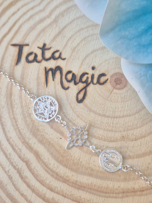 Pulsera de Plata Triple Protección-Nudo de Bruja, Tetragramaton y San Benito Consagrado