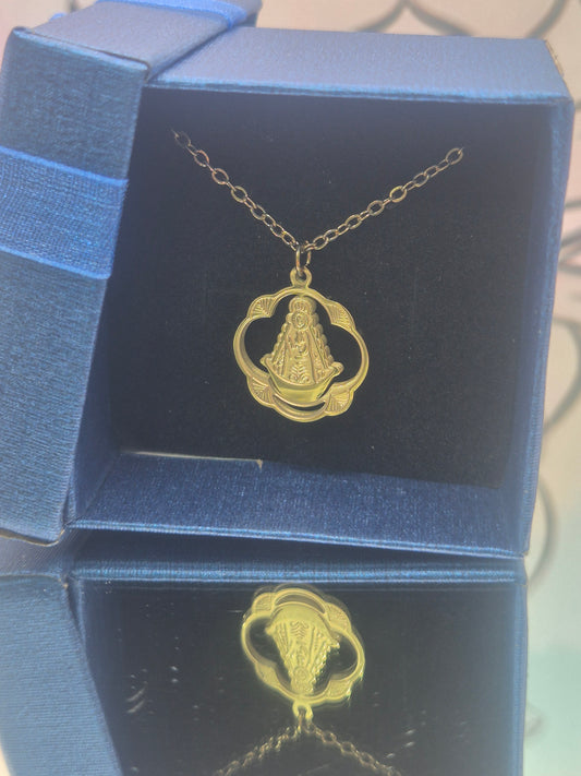 Colgante Acero Dorado Virgen de Rocio
