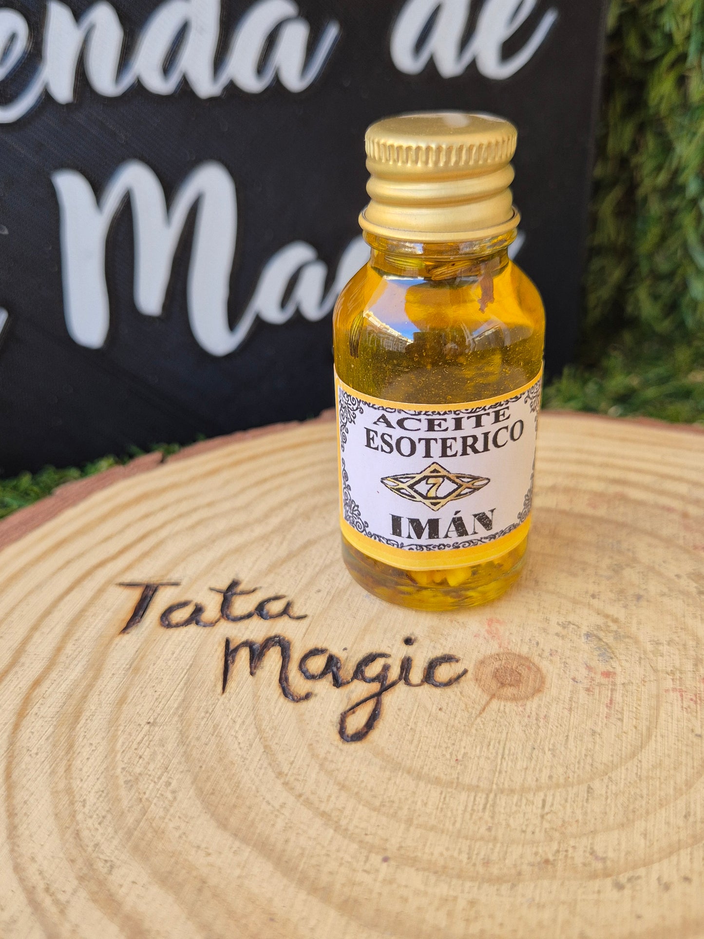 Aceite Esotérico Imán Ritualizado de 7 Llaves - Atracción, Unión y Magnetismo Personal