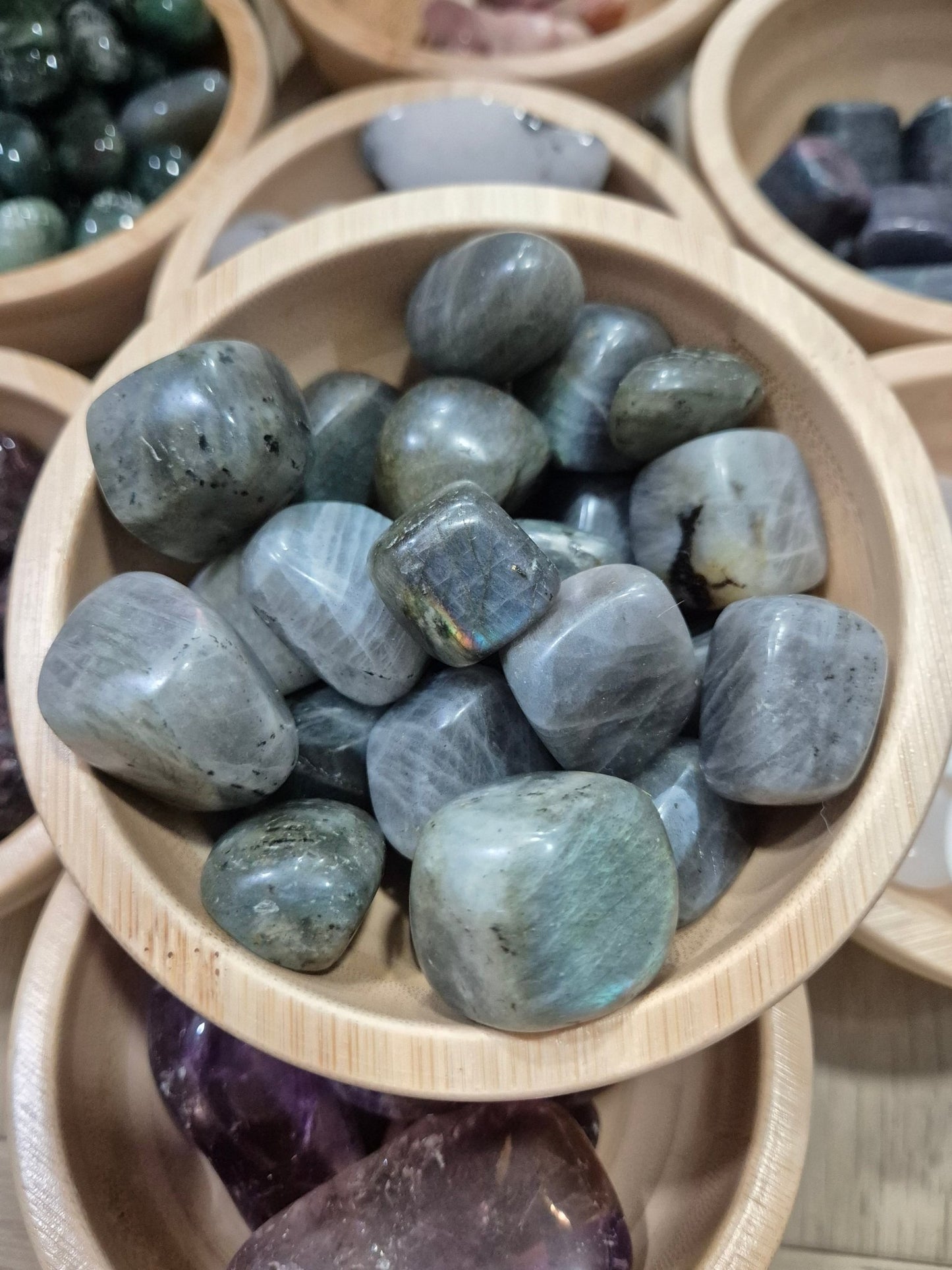 Mineral - Labradorita (Unidad) mineralesrodadosTienda esotérica Málaga - La Tienda de Tata Magic: tienda Esotérica en Málaga