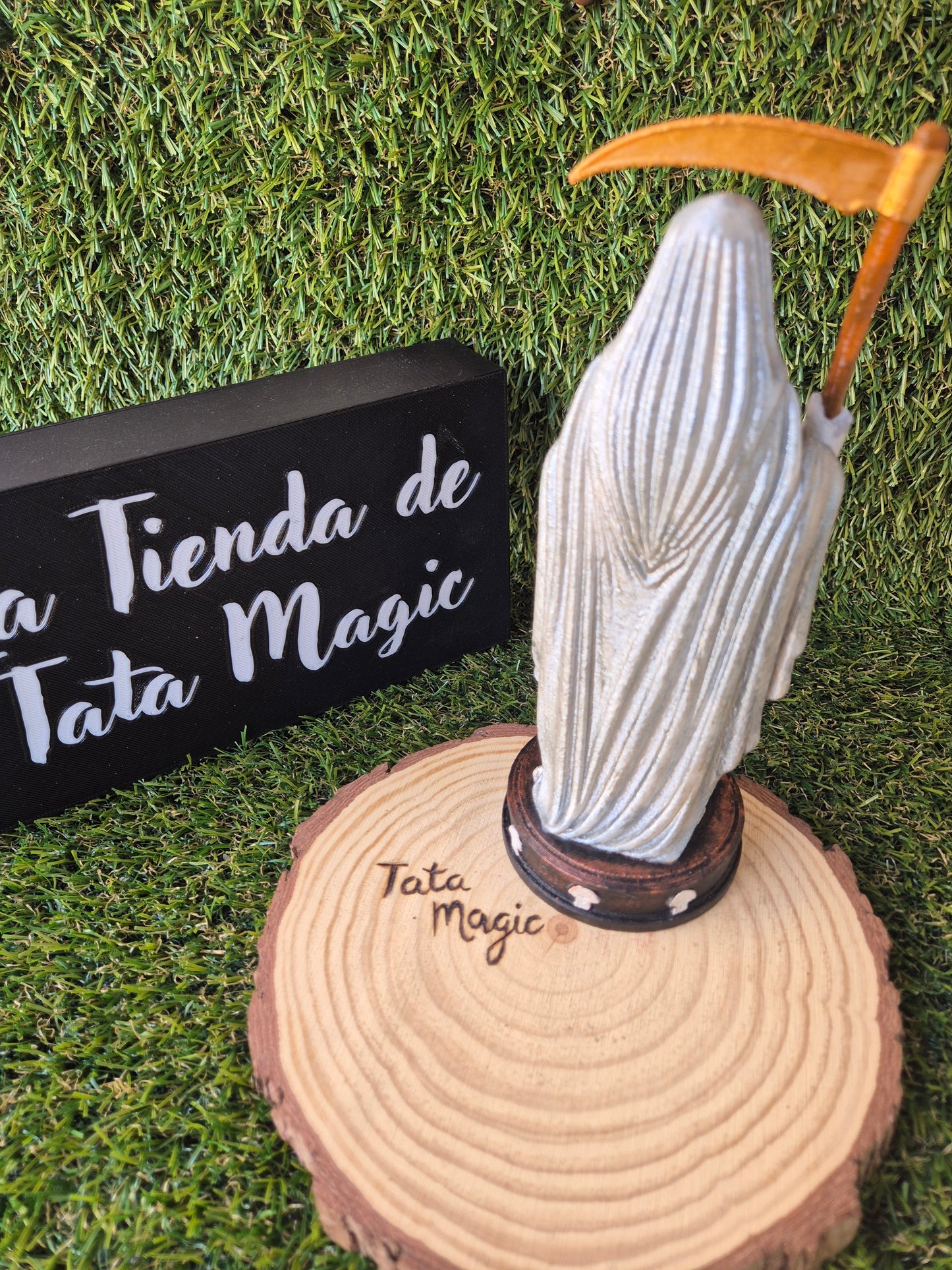 Santa Muerte Con Carga 20 cm Protección Psíquica y energetica