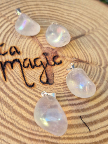 Colgante Aqua Aura Rodado - Claridad, Protección y Elevación Energética Tienda esotérica Málaga - La Tienda de Tata Magic: tienda Esotérica en Málaga