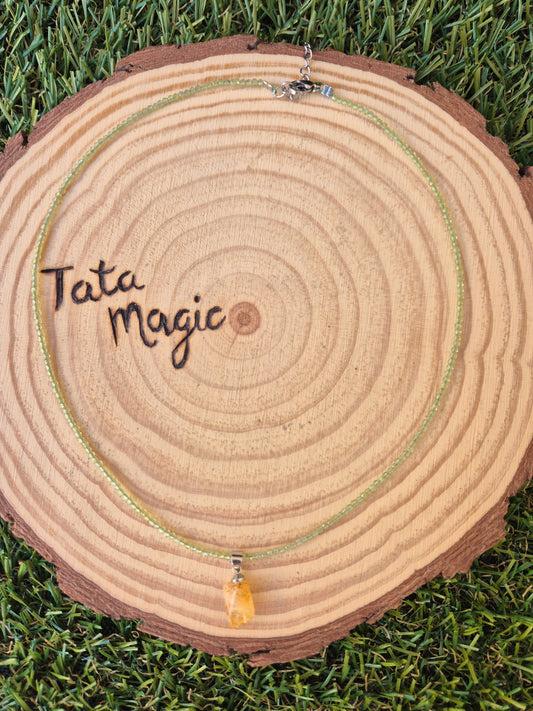 Collar de Peridoto Facetado con Citrino 2mm - Prosperidad y Renovación