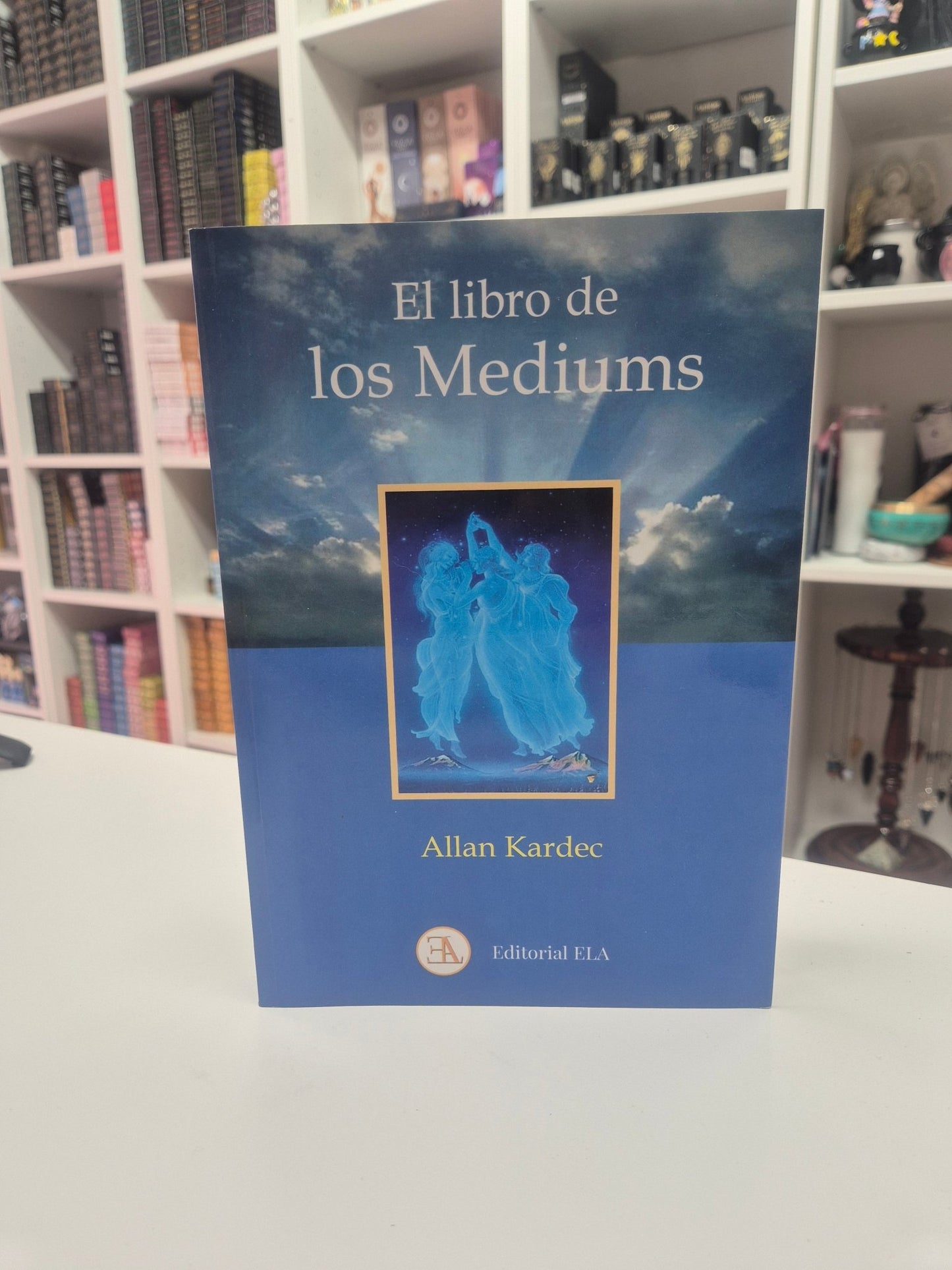 El Libro de los Mediums libroTienda esotérica Málaga - La Tienda de Tata Magic: tienda Esotérica en Málaga