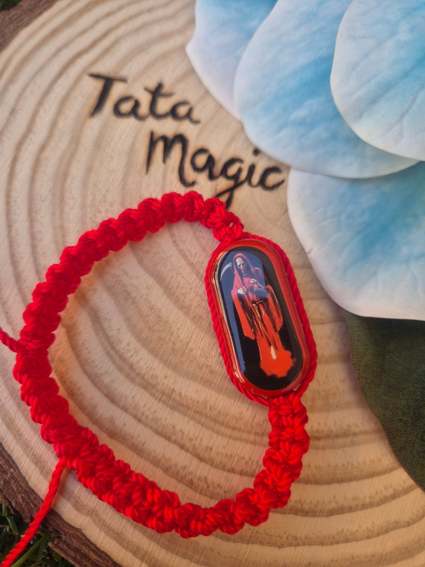 Pulsera de La Santa Muerte - Devoción, protección y poder espiritual Tienda esotérica Málaga - La Tienda de Tata Magic: tienda Esotérica en Málaga