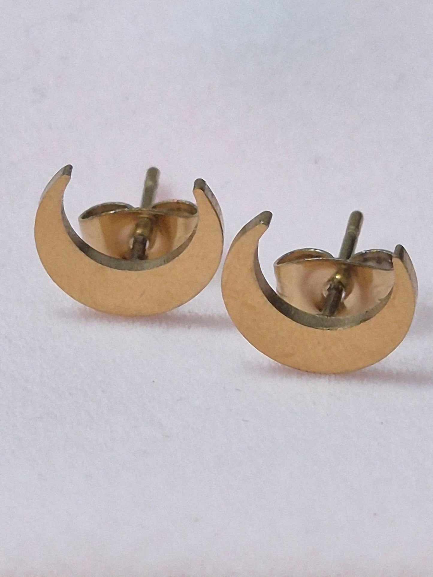 Pendientes luna acero dorado PendientesaceroTienda esotérica Málaga - La Tienda de Tata Magic: tienda Esotérica en Málaga