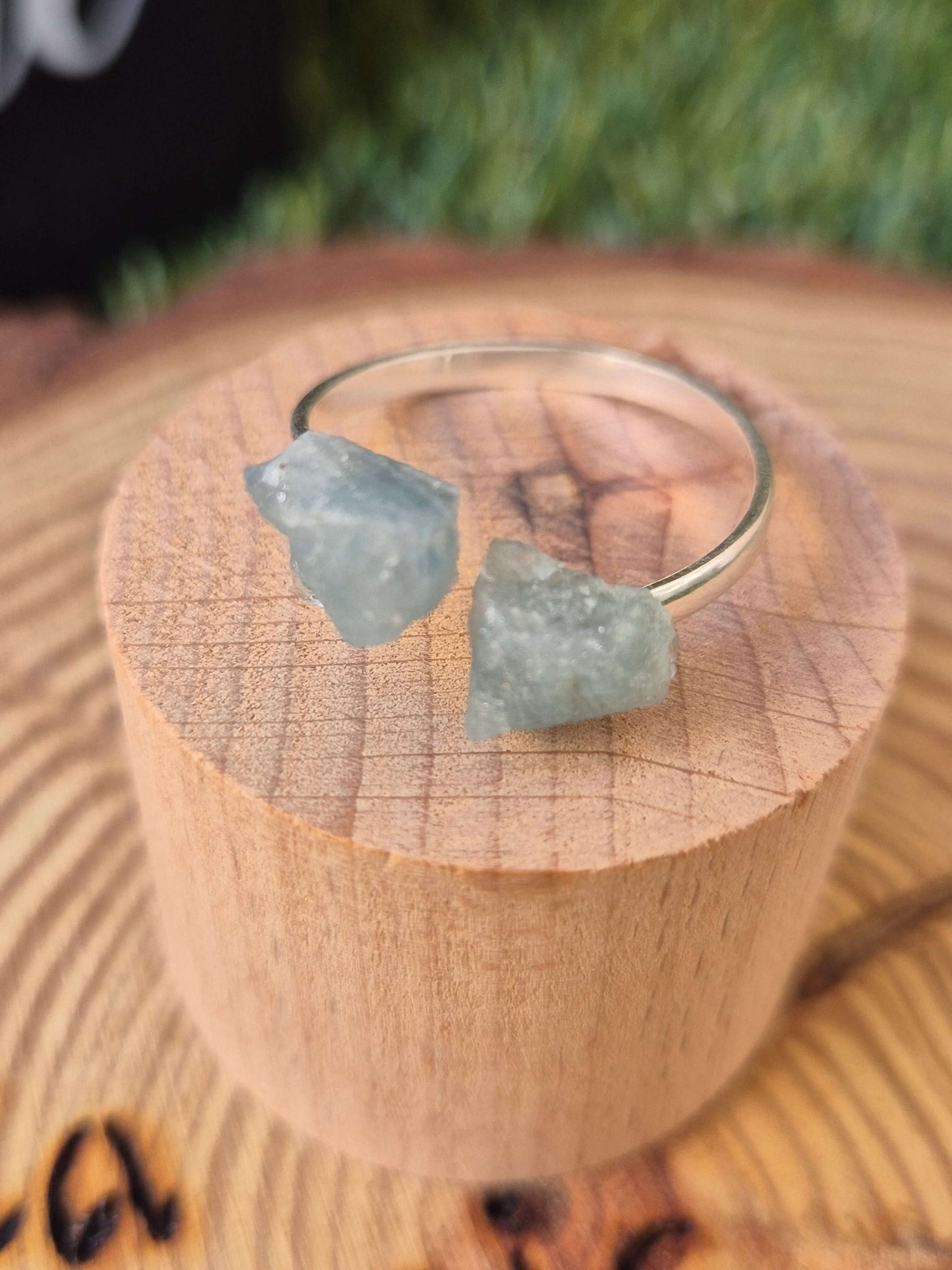 Anillo Agua Marina Bruto Plata (aleatorio) - Piedra de la Calma y la Verdad anillosplataTienda esotérica Málaga - La Tienda de Tata Magic: tienda Esotérica en Málaga