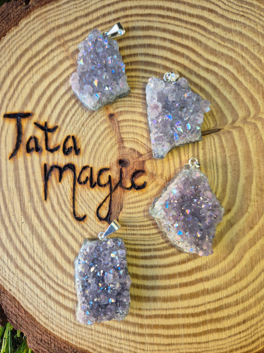 Colgante Drusa de Aqua Aura Lila en Baño de Plata (Aleatorio) - Activación Espiritual e Intuición