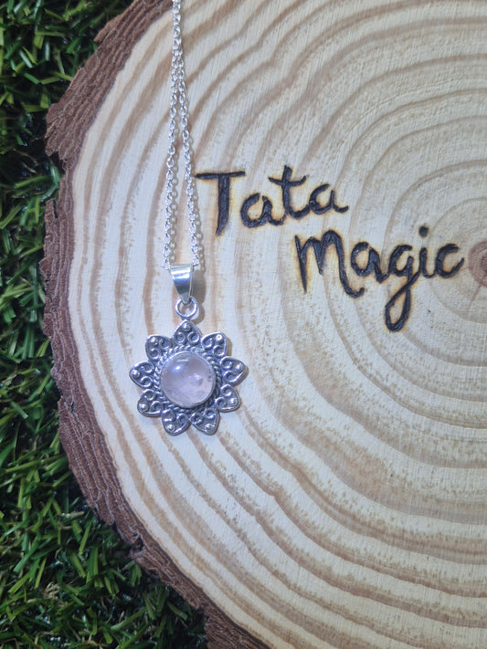 Colgante consagrado de cuarzo rosa plata 925 con cadena-Amor, dulzura y sanación emocional