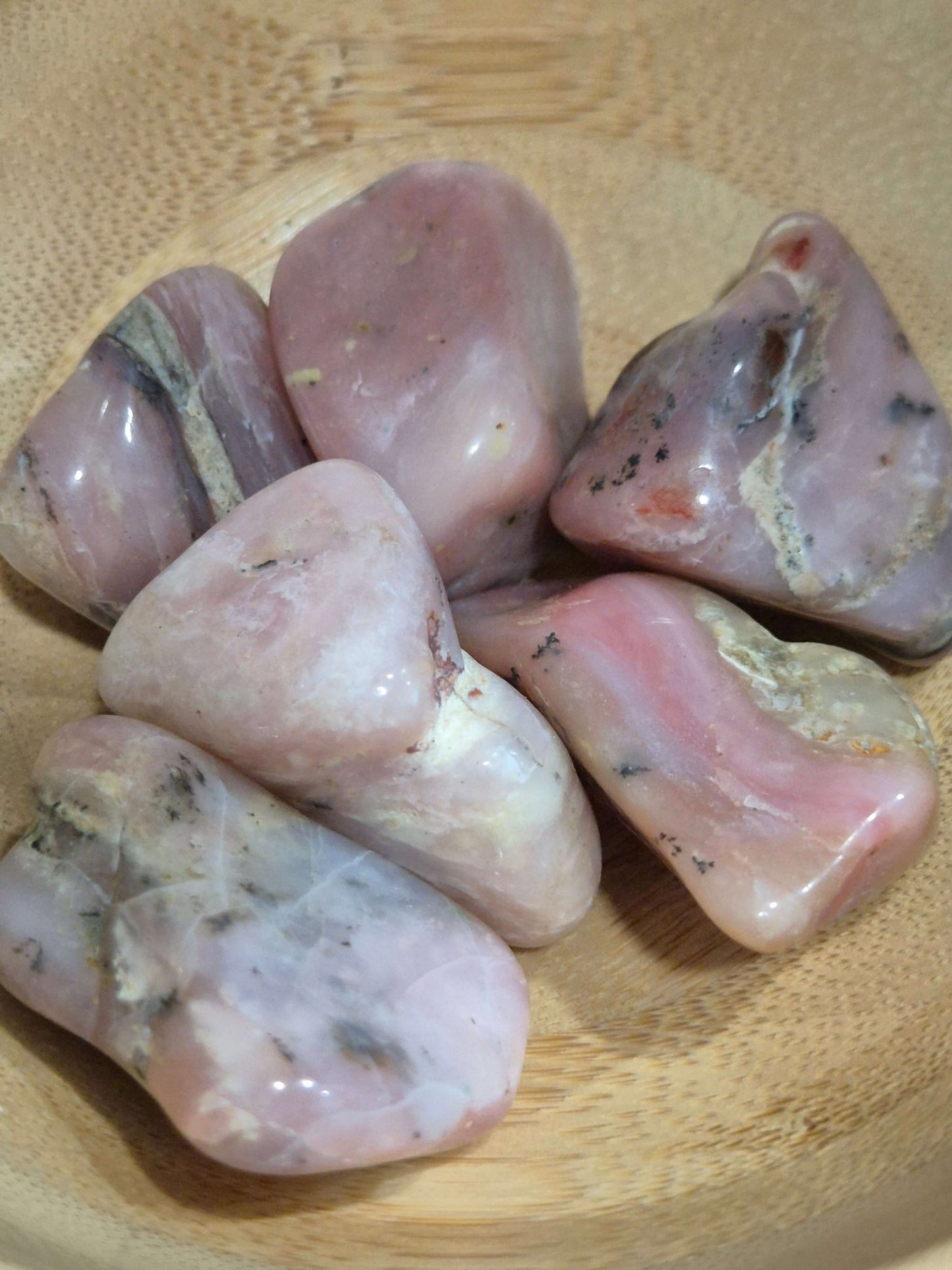 Mineral opalo rosa(unidad) mineralesrodadosTienda esotérica Málaga - La Tienda de Tata Magic: tienda Esotérica en Málaga