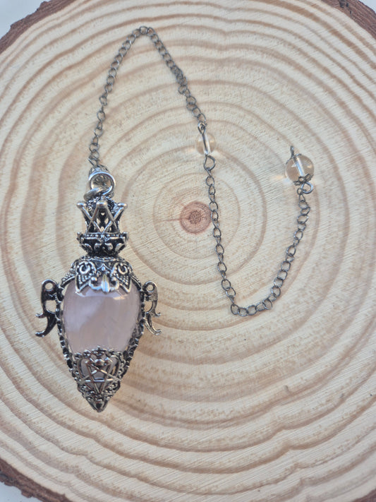 Péndulo Gótico-Misterio, precisión y magia ancestral