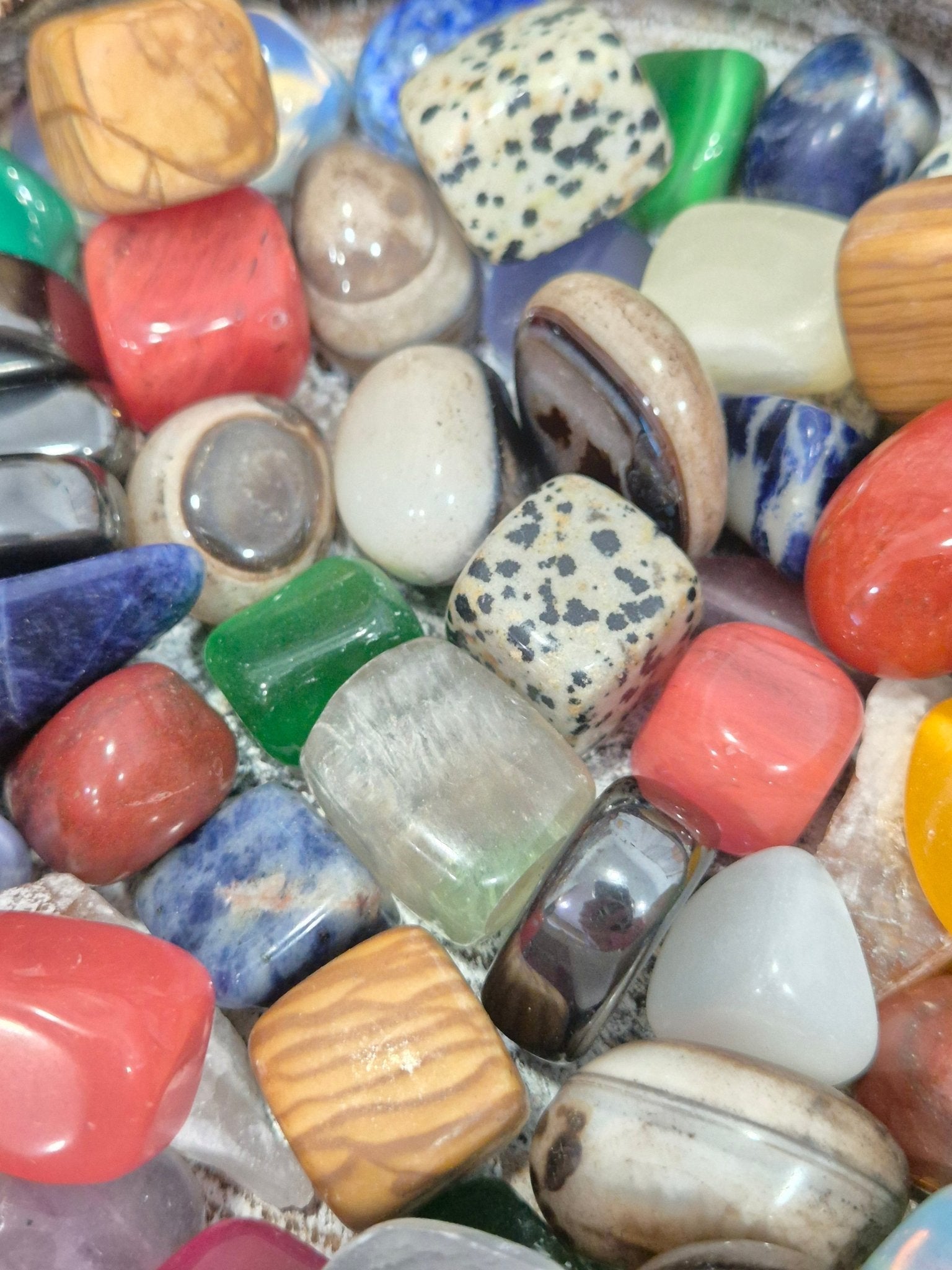 Minerales rodados y piedras naturales