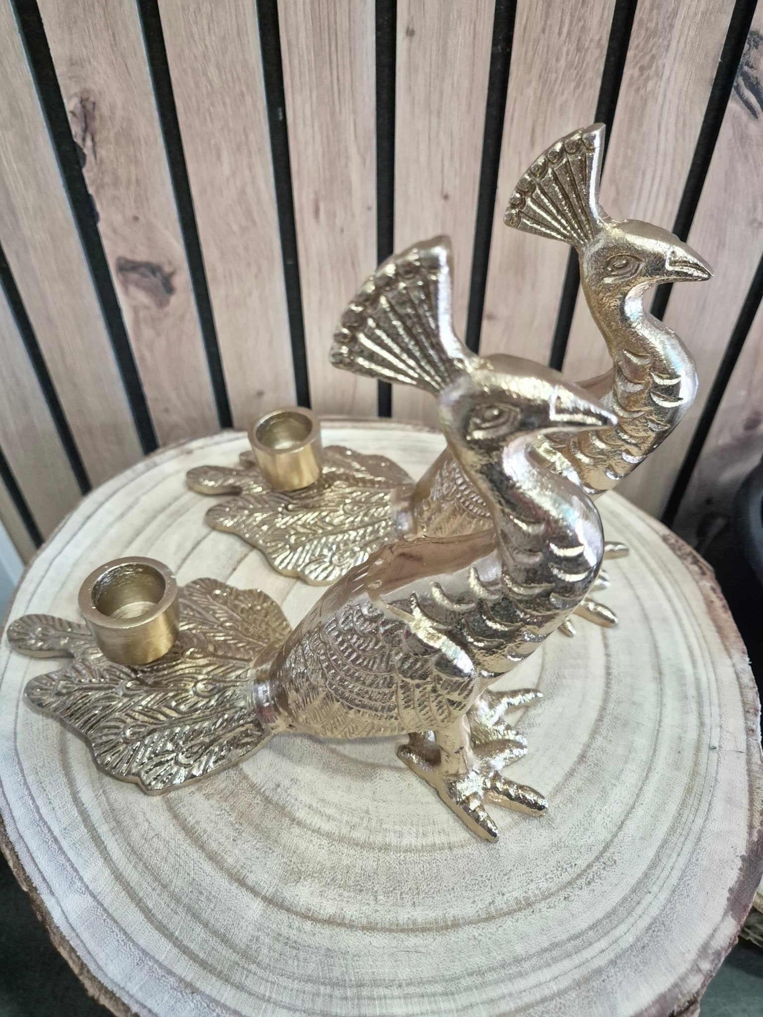 Candelabros Pareja Pavos Reales Dorados Figuras y DecoraciónTienda esotérica Málaga - La Tienda de Tata Magic: tienda Esotérica en Málaga