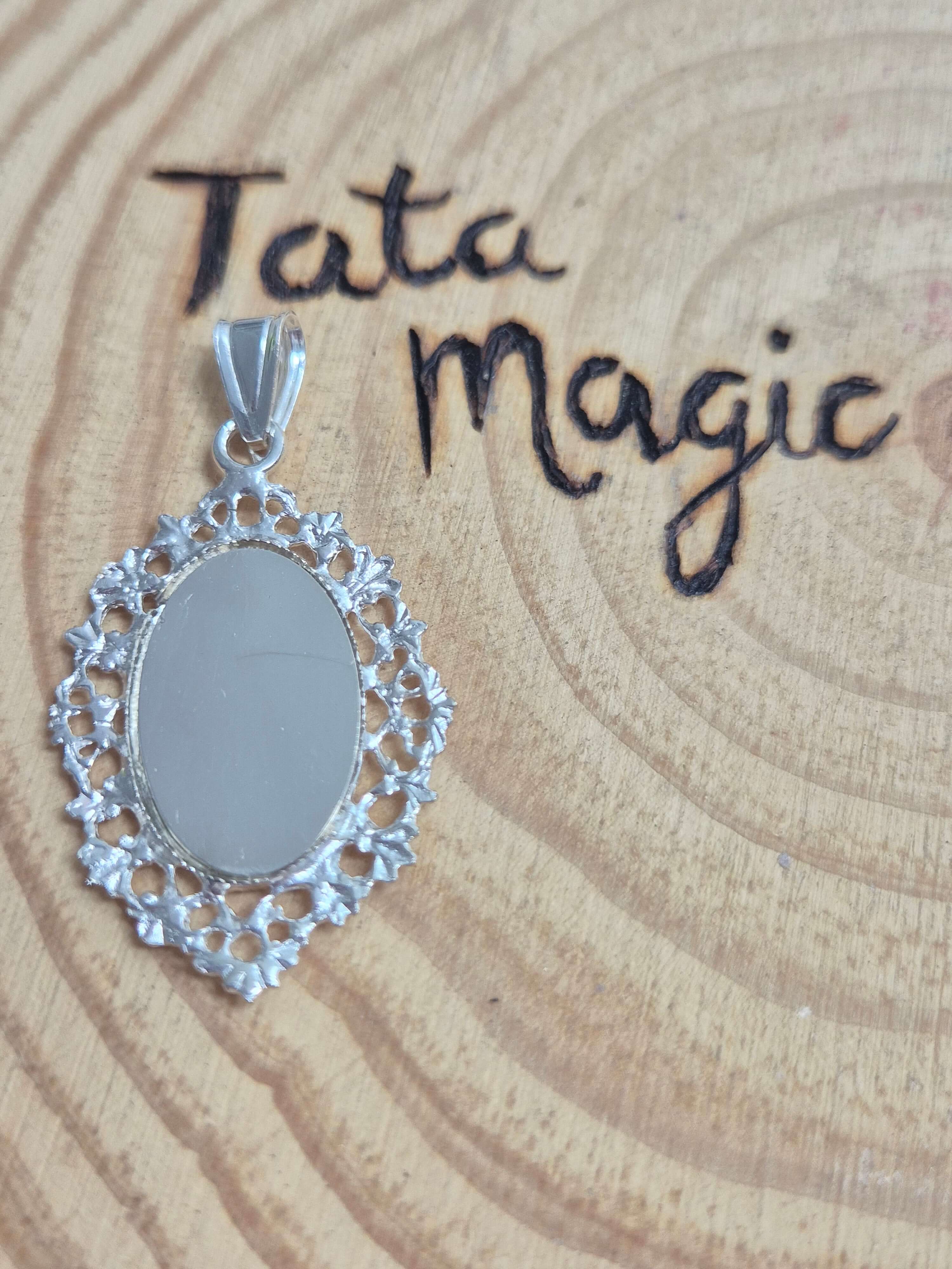 Espejo de Volteo en plata consagrado para protección, devolver malas energías y bloquear el mal de ojo