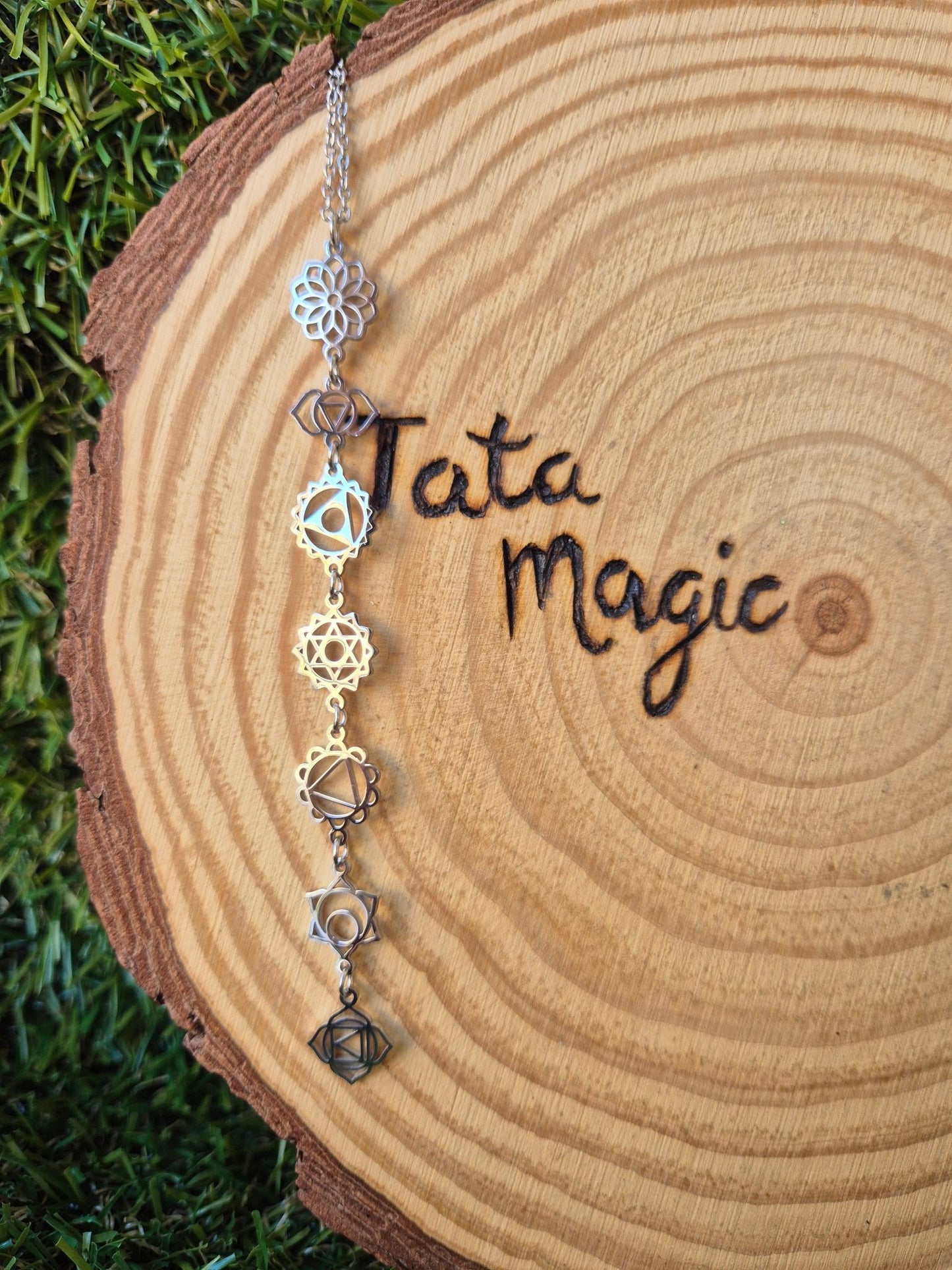Colgante 7 Chakras en Acero Dorado Activación Kundalini Tienda esotérica Málaga - La Tienda de Tata Magic: tienda Esotérica en Málaga