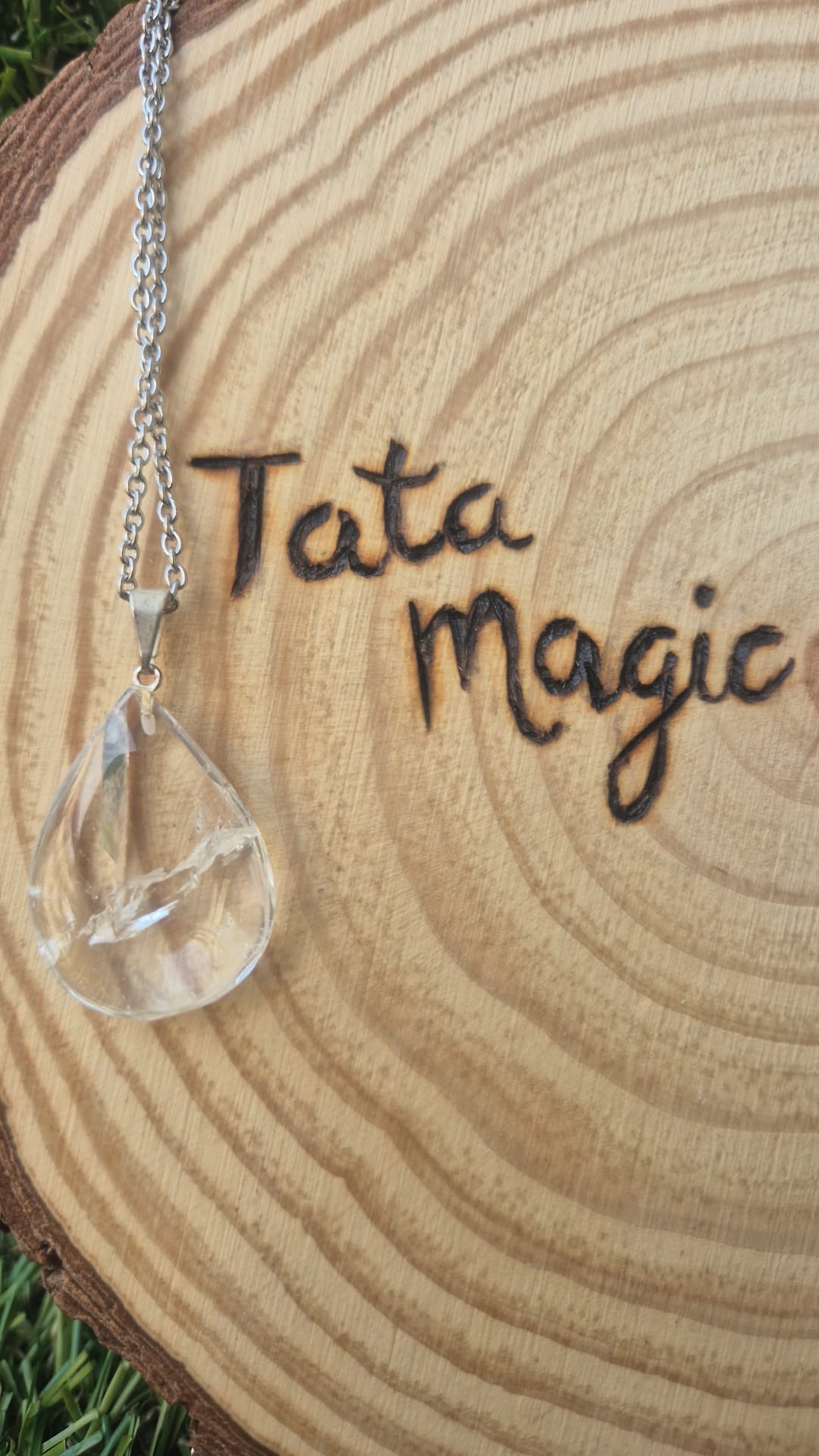 Colgante Gota de Amatista - Intuición y Protección Espiritual (sin cadena) JoyeriamineralescolgantesTienda esotérica Málaga - La Tienda de Tata Magic: tienda Esotérica en Málaga