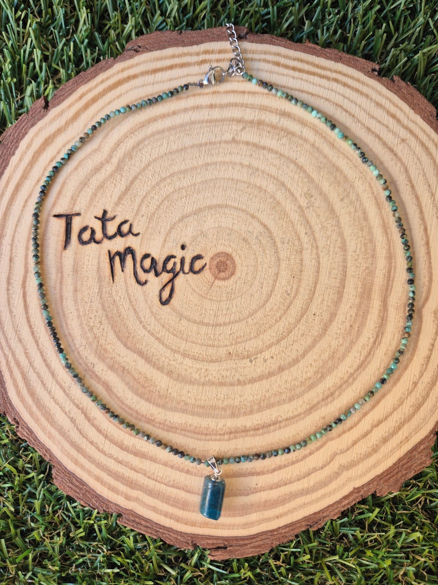 Collar de Turquesa Africana Facetado con Apatita Azul 2mm - Calma, Comunicación y Protección JoyeriamineralescolgantesTienda esotérica Málaga - La Tienda de Tata Magic: tienda Esotérica en Málaga