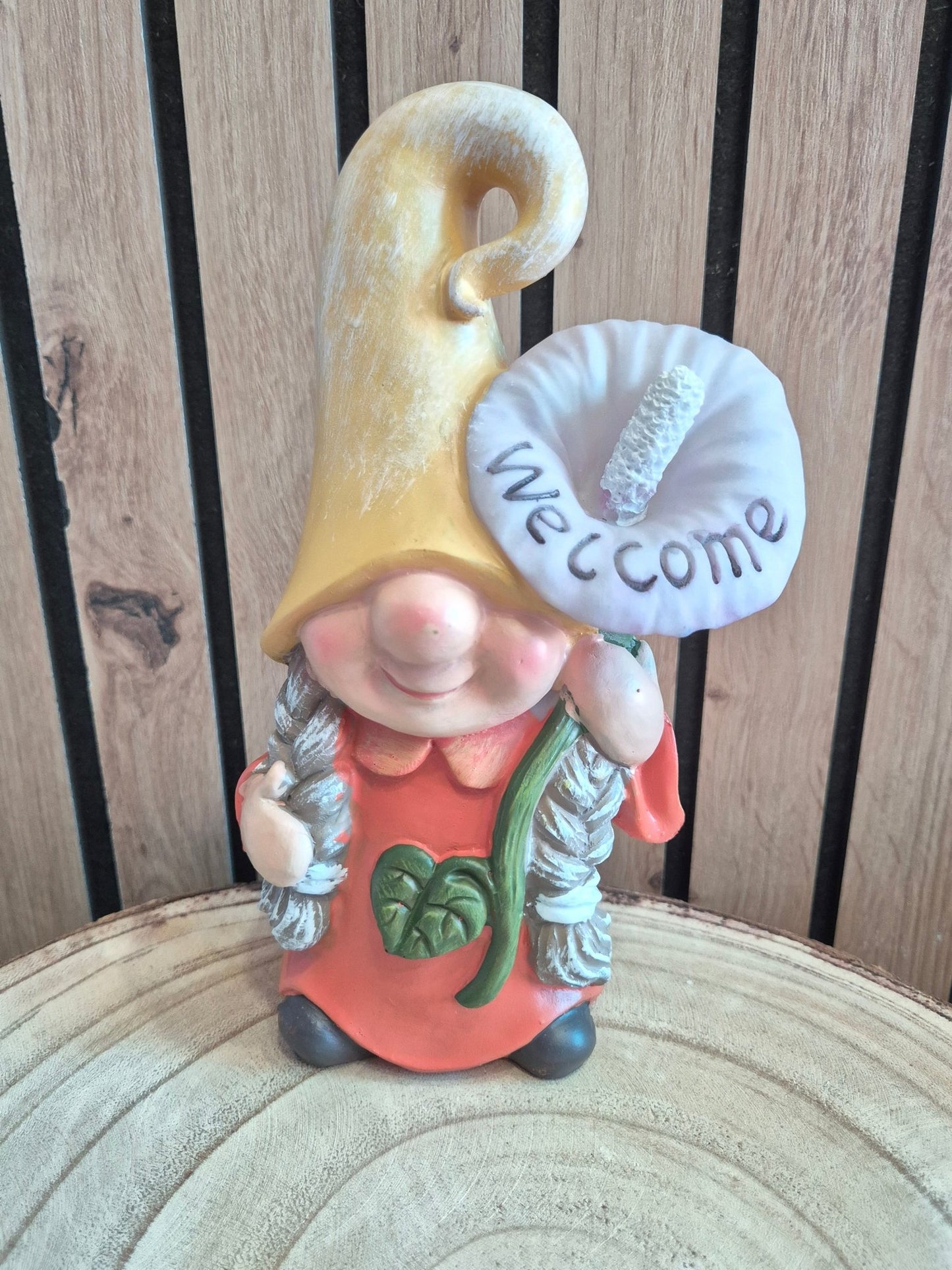 Figura Gnomo Bienvenidos — Guardián de la Entrada y la Buena Suerte Figuras MísticasTienda esotérica Málaga - La Tienda de Tata Magic: tienda Esotérica en Málaga