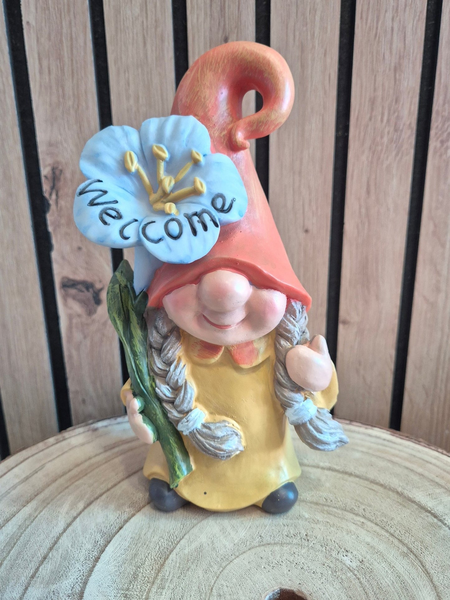 Figura Gnomo Bienvenidos — Guardián de la Entrada y la Buena Suerte Figuras MísticasTienda esotérica Málaga - La Tienda de Tata Magic: tienda Esotérica en Málaga