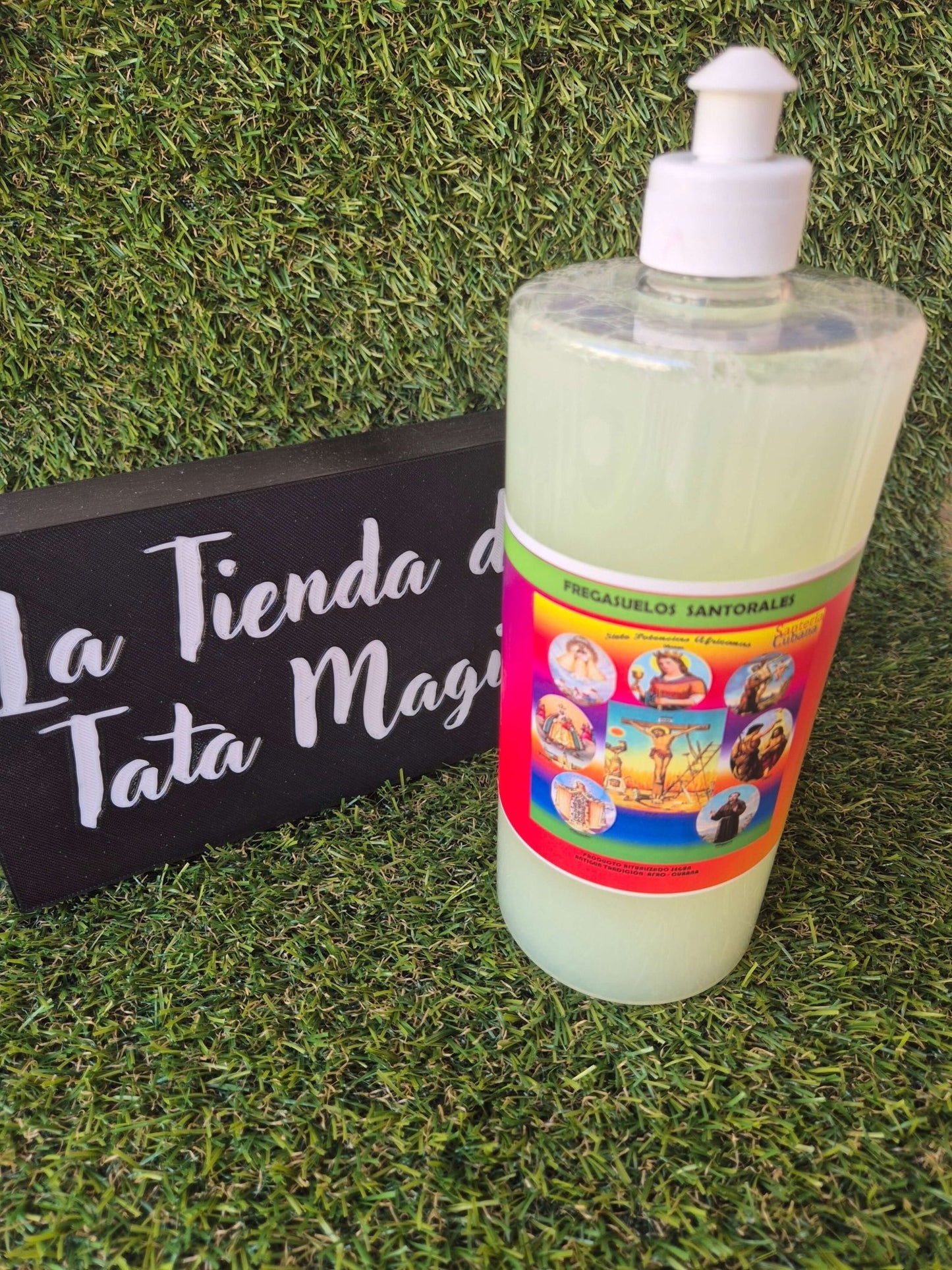 Friegasuelos Santorales 7 Potencias Africanas 1 Litro con Hierbas - Limpieza Espiritual, Protección y Prosperidad Ritualizado según la Tradición Afro Cubana Tienda esotérica Málaga - La Tienda de Tata Magic: tienda Esotérica en Málaga