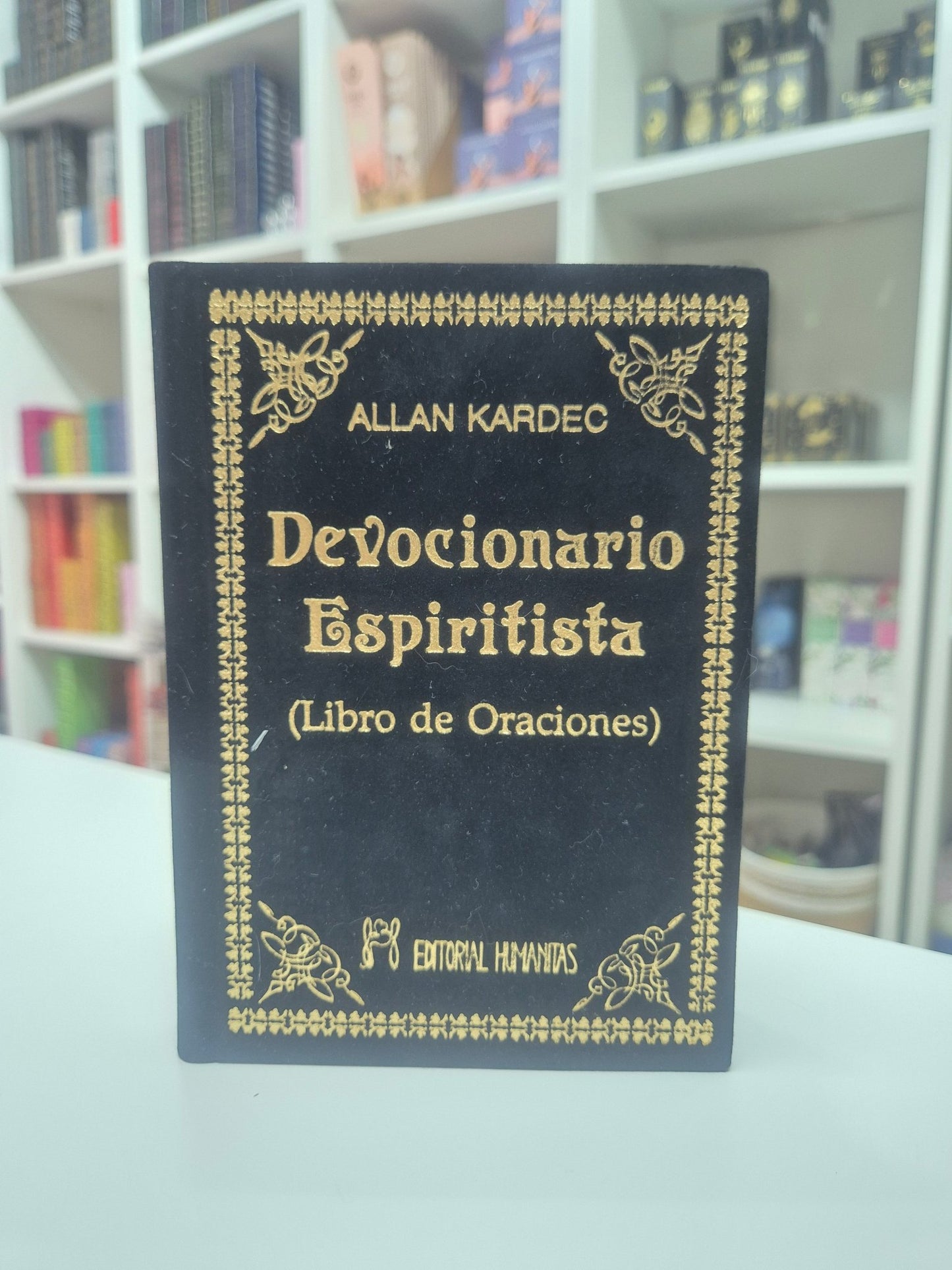 Libro Devocionario Espiritista - oraciones, elevación y conexión espiritual libroTienda esotérica Málaga - La Tienda de Tata Magic: tienda Esotérica en Málaga