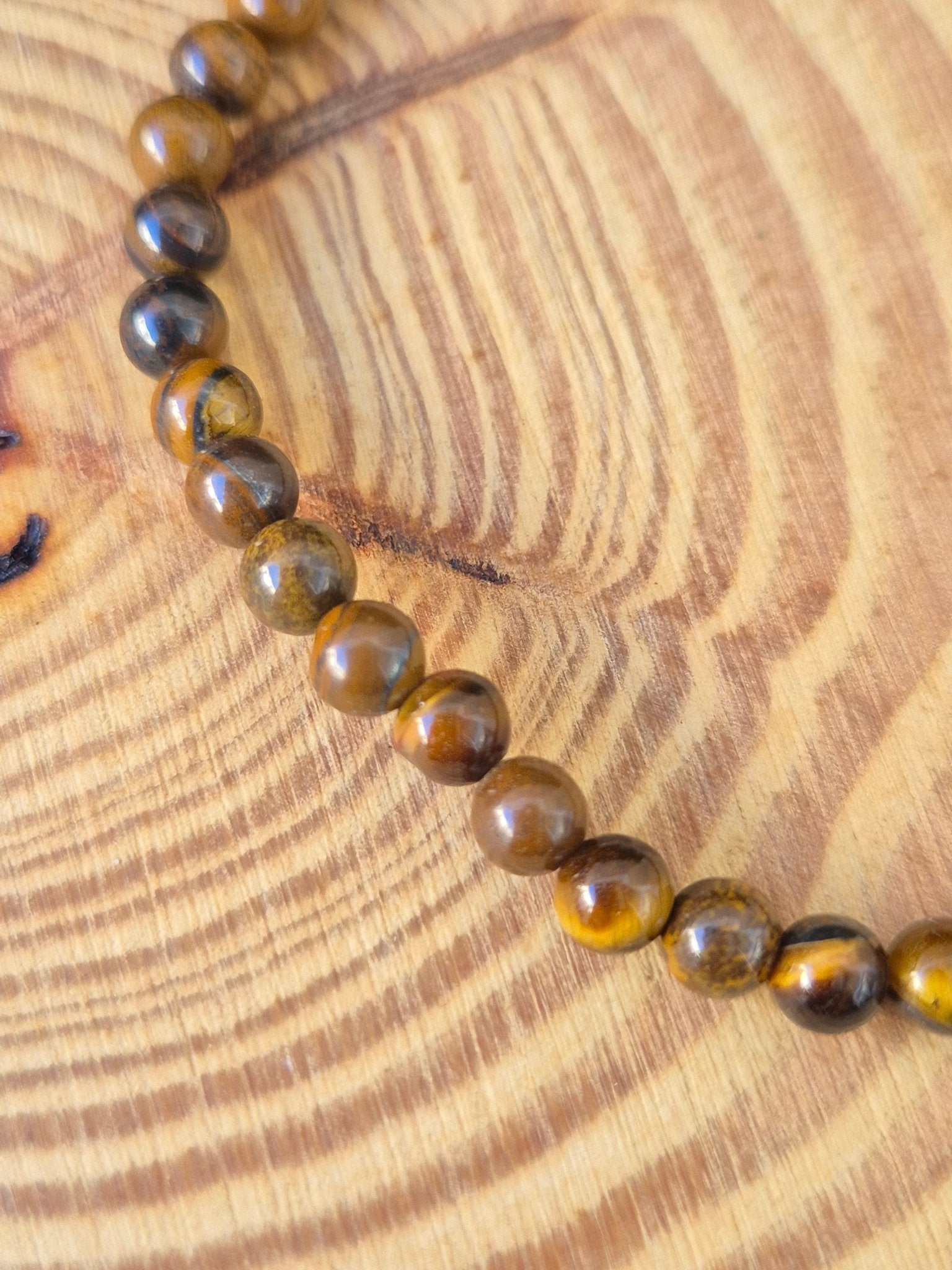 Pulsera Ojo de Tigre 4mm - Protección, Energía y Confianza JoyeriamineralespulserasTienda esotérica Málaga - La Tienda de Tata Magic: tienda Esotérica en Málaga