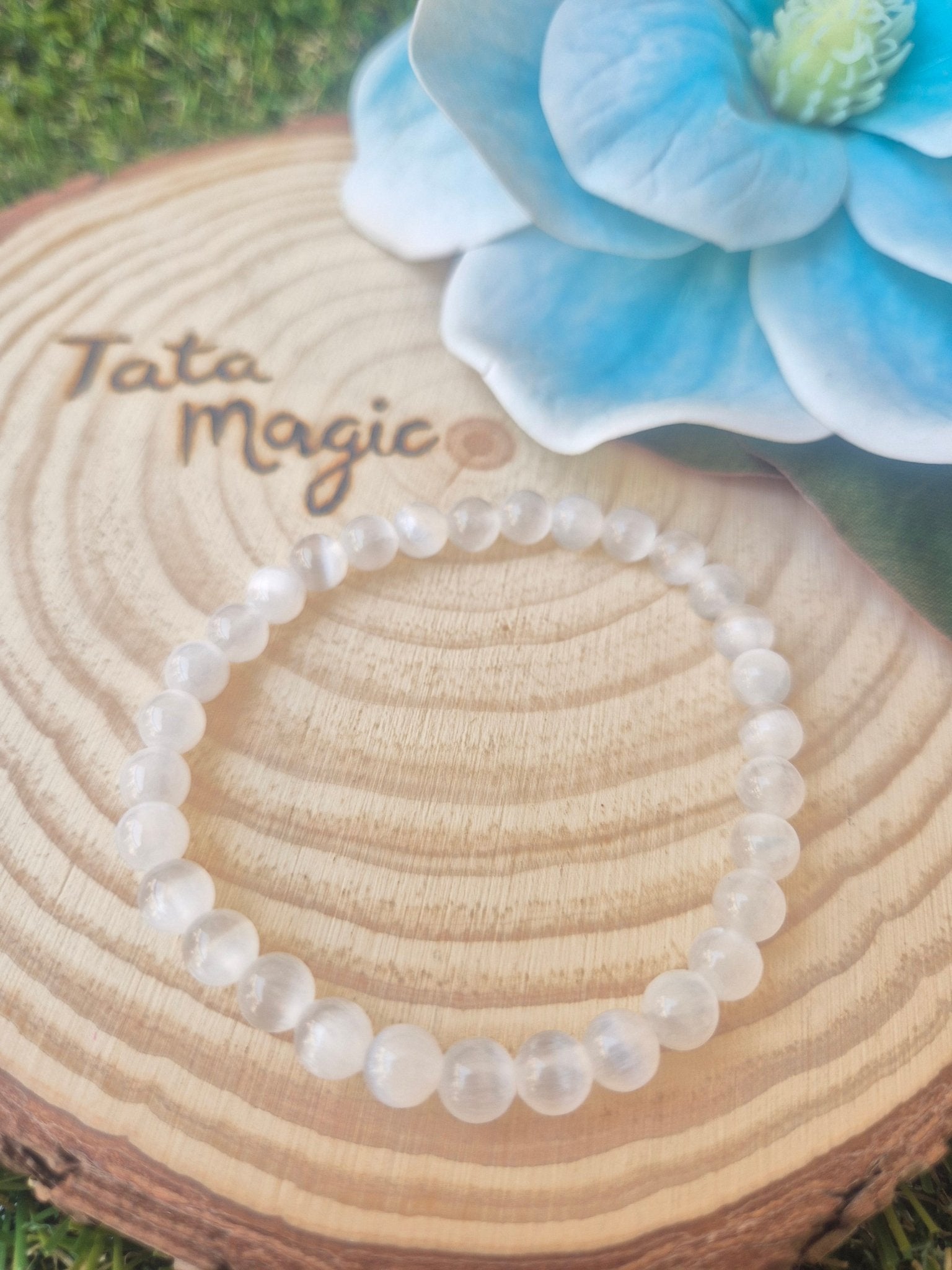 Pulsera Selenita 6mm - Energía de Paz Y Sanación espiritual JoyeriamineralespulserasTienda esotérica Málaga - La Tienda de Tata Magic: tienda Esotérica en Málaga