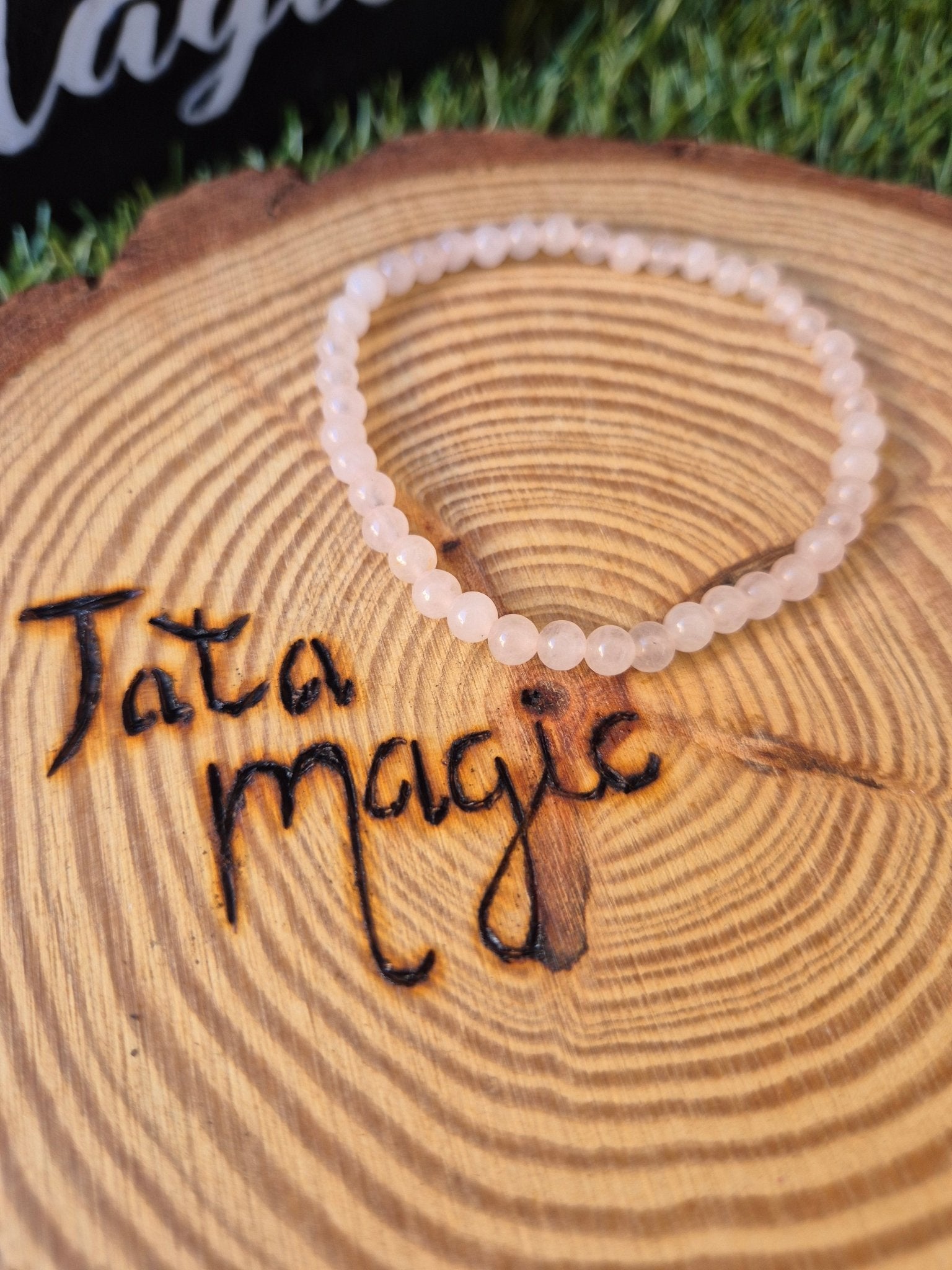 Pulsera de Cuarzo Rosa 4mm - Amor, Armonía y Sanación Emocional JoyeriamineralespulserasTienda esotérica Málaga - La Tienda de Tata Magic: tienda Esotérica en Málaga