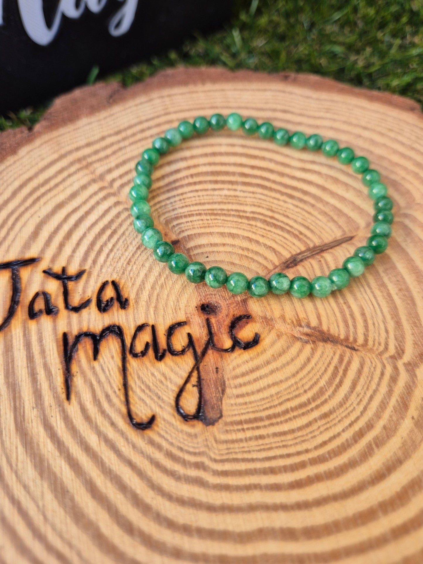Pulsera de Esmeralda 4mm - Prosperidad, Amor y Clarividencia Tienda esotérica Málaga - La Tienda de Tata Magic: tienda Esotérica en Málaga