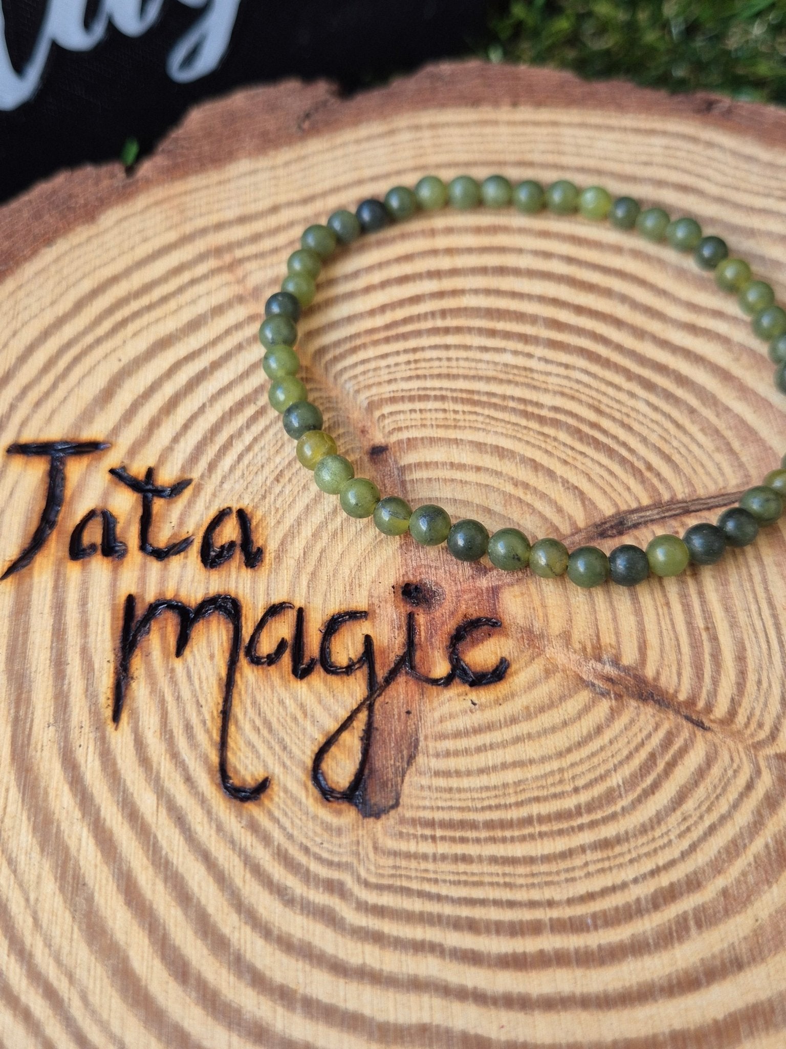 Pulsera de Jade Verde Vietnamita 4 mm - Protección, Suerte y Armonía JoyeriamineralespulserasTienda esotérica Málaga - La Tienda de Tata Magic: tienda Esotérica en Málaga