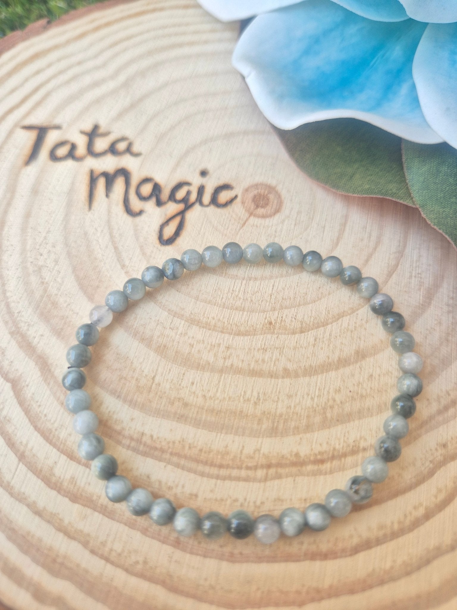 Pulsera de Ojo de Águila - Visión Interior y Protección Energética JoyeriamineralespulserasTienda esotérica Málaga - La Tienda de Tata Magic: tienda Esotérica en Málaga