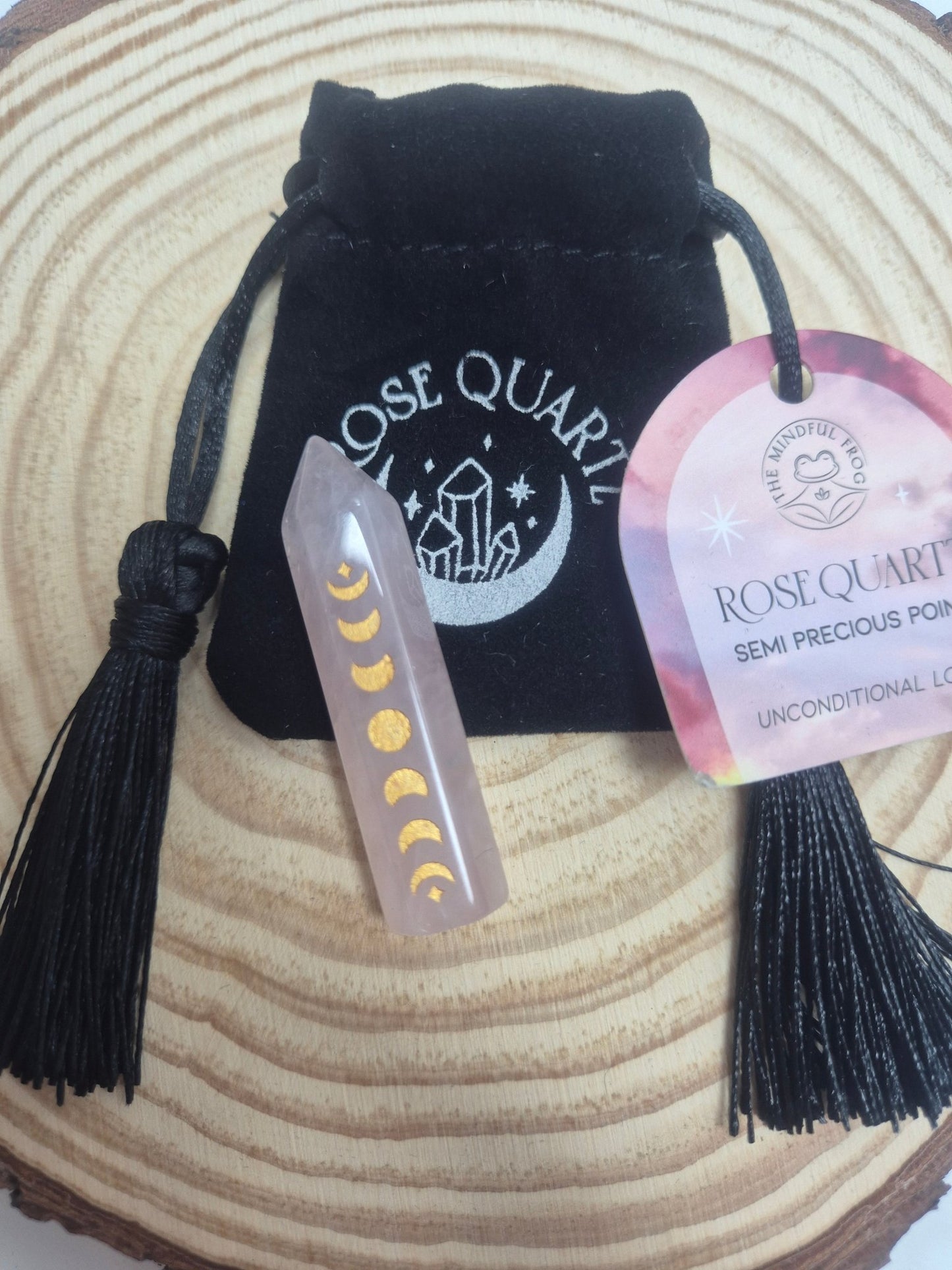 Punta Cuarzo Rosa con fases Lunares 5cm - amor incondicional y ritmo del alma Minerales PuntasTienda esotérica Málaga - La Tienda de Tata Magic: tienda Esotérica en Málaga