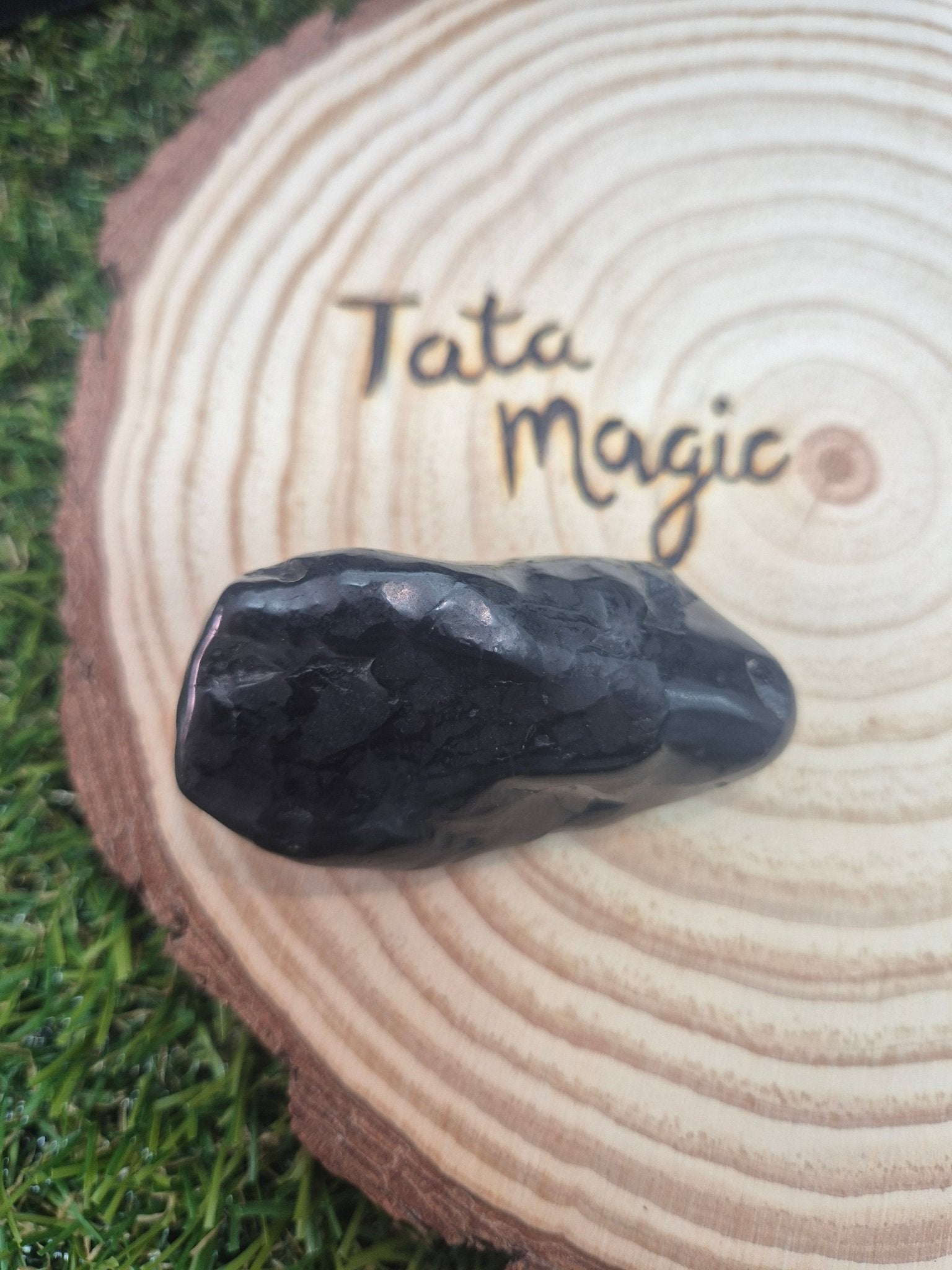 Shungita - Protección energética y purificación profunda mineralesrodadosTienda esotérica Málaga - La Tienda de Tata Magic: tienda Esotérica en Málaga