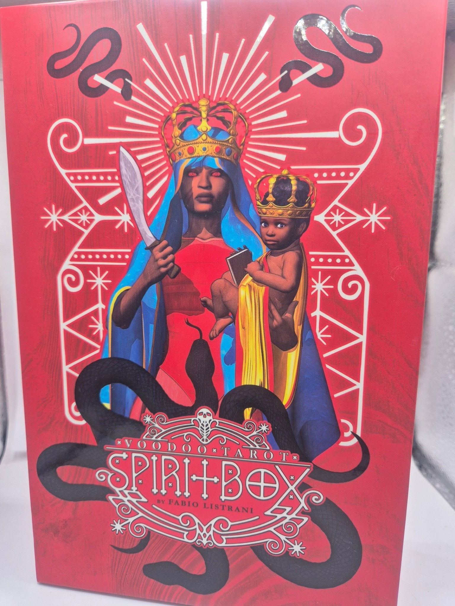 Tarot Vudú de Fabio Listrani - Caja Espiritual con 78 Cartas y Libro Guía TarotTienda esotérica Málaga - La Tienda de Tata Magic: tienda Esotérica en Málaga