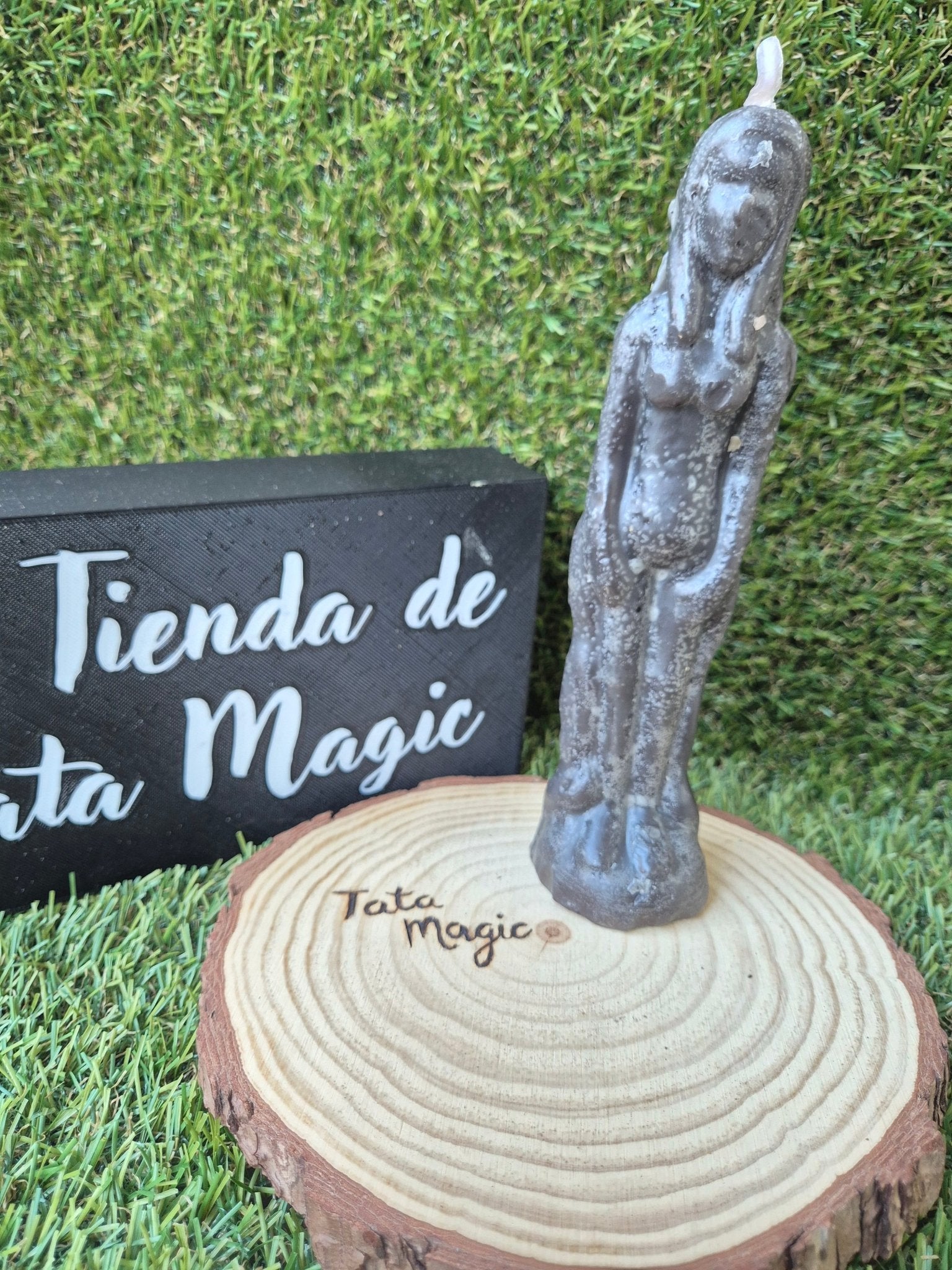 Vela Negra Mujer - Protección, Transformación y Fuerza Interior VelasTienda esotérica Málaga - La Tienda de Tata Magic: tienda Esotérica en Málaga