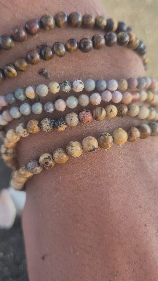 Pulseras Instinto Sagrado de Mystic Glow- Fuerza interior y guía Ancestral (Ojo de tigre, Jaspe madera y Alejandrita)