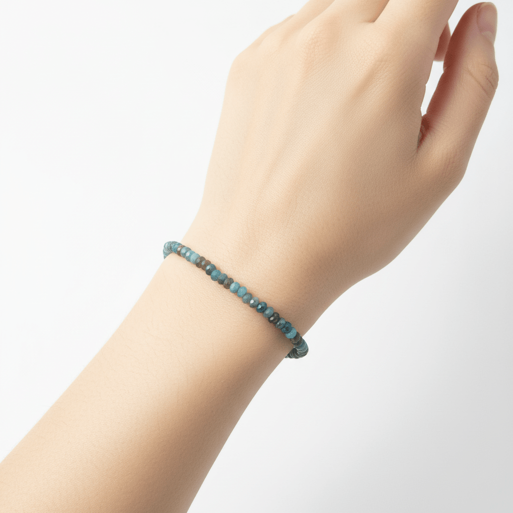 Pulsera Apatita Azul Facetada 2mm | Claridad Mental, Comunicación y Visión Pulseras de MineralesTienda esotérica Málaga - Tata Magic: tienda Esotérica en Málaga