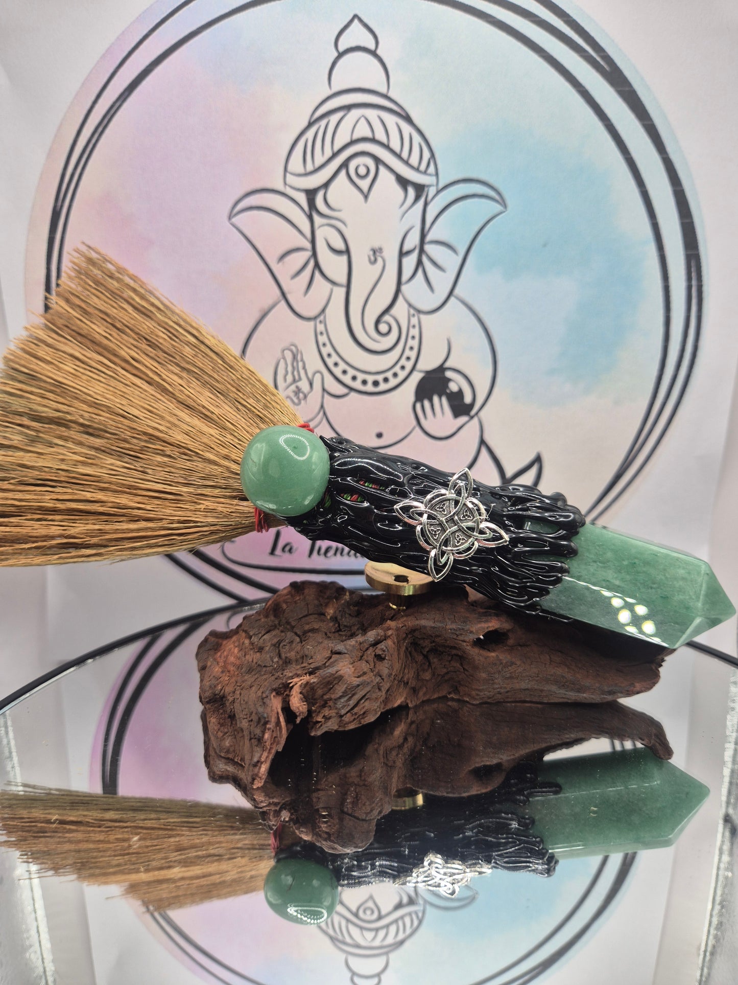 Escoba Bruja Con Mineral