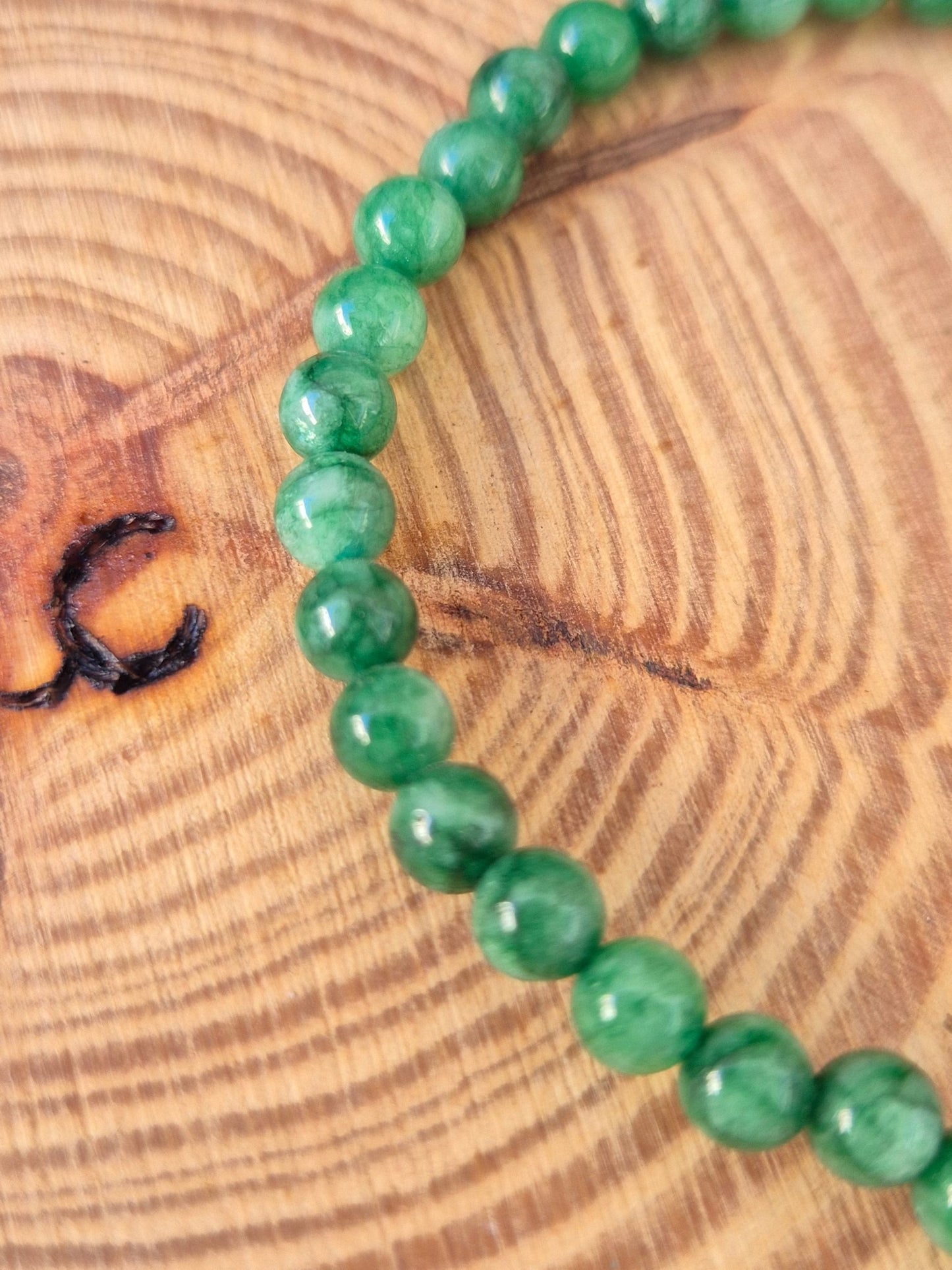 Pulsera de Esmeralda 4mm - Prosperidad, Amor y Clarividencia Tienda esotérica Málaga - La Tienda de Tata Magic: tienda Esotérica en Málaga