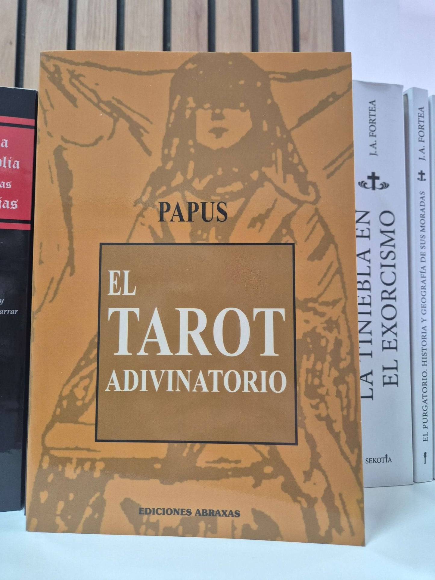 El tarot adivinatorio de Papus LibroTienda esotérica Málaga - La Tienda de Tata Magic: tienda Esotérica en Málaga