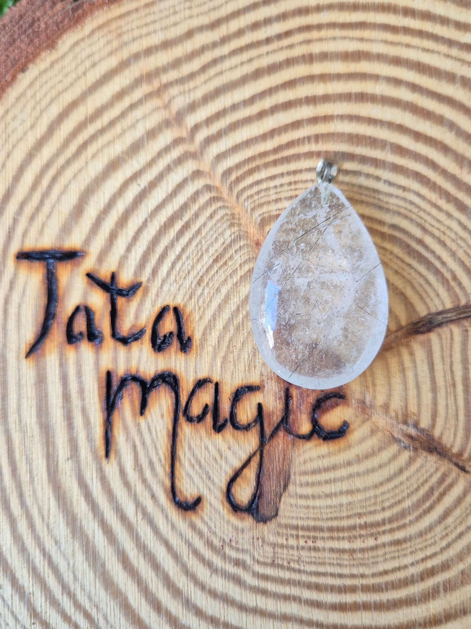 Colgante Gota de Cuarzo Turmalinado en Baño Plata JoyeriamineralescolgantesTienda esotérica Málaga - La Tienda de Tata Magic: tienda Esotérica en Málaga